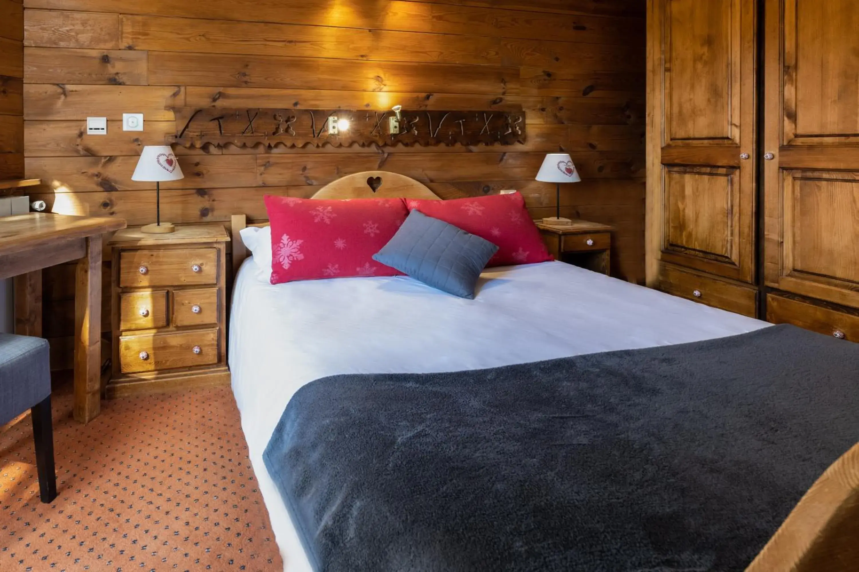 Family Suite in Hotel l'Ecureuil Family Suite in Hotel l'Ecureuil