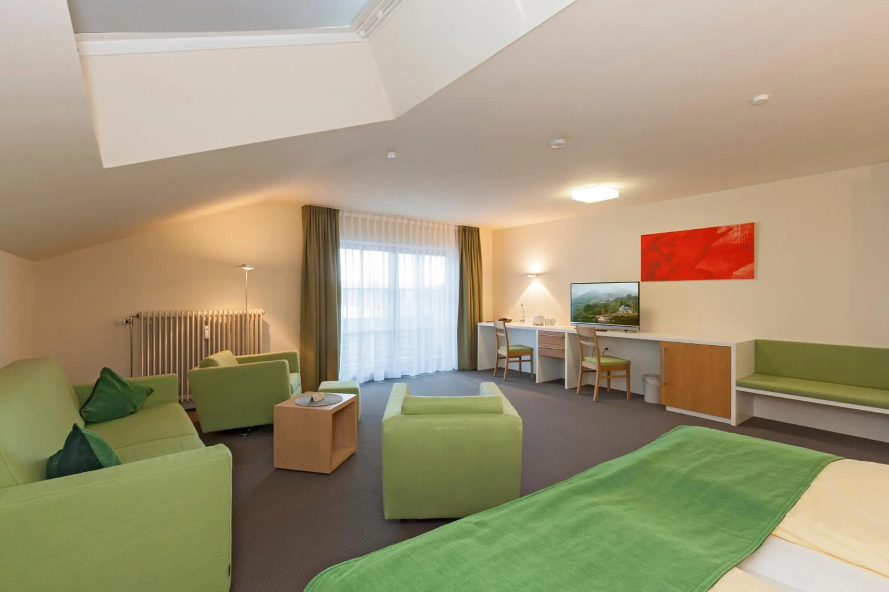 Triple Room - Disability Access in Alpenresidenz Buchenhöhe Triple Room - Disability Access in Alpenresidenz Buchenhöhe