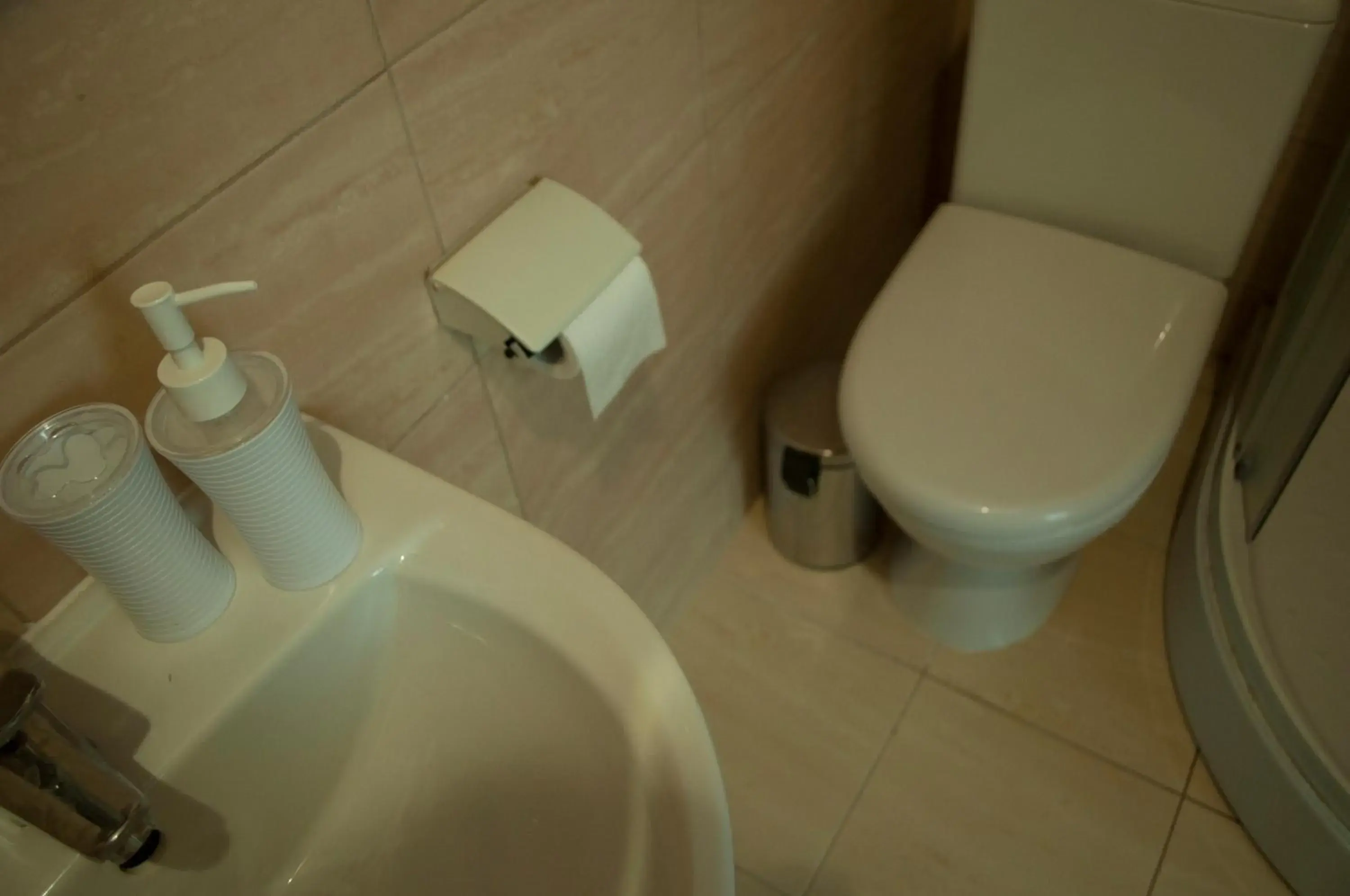 Budget Double Room in Hotel Rafinad Budget Double Room in Hotel Rafinad