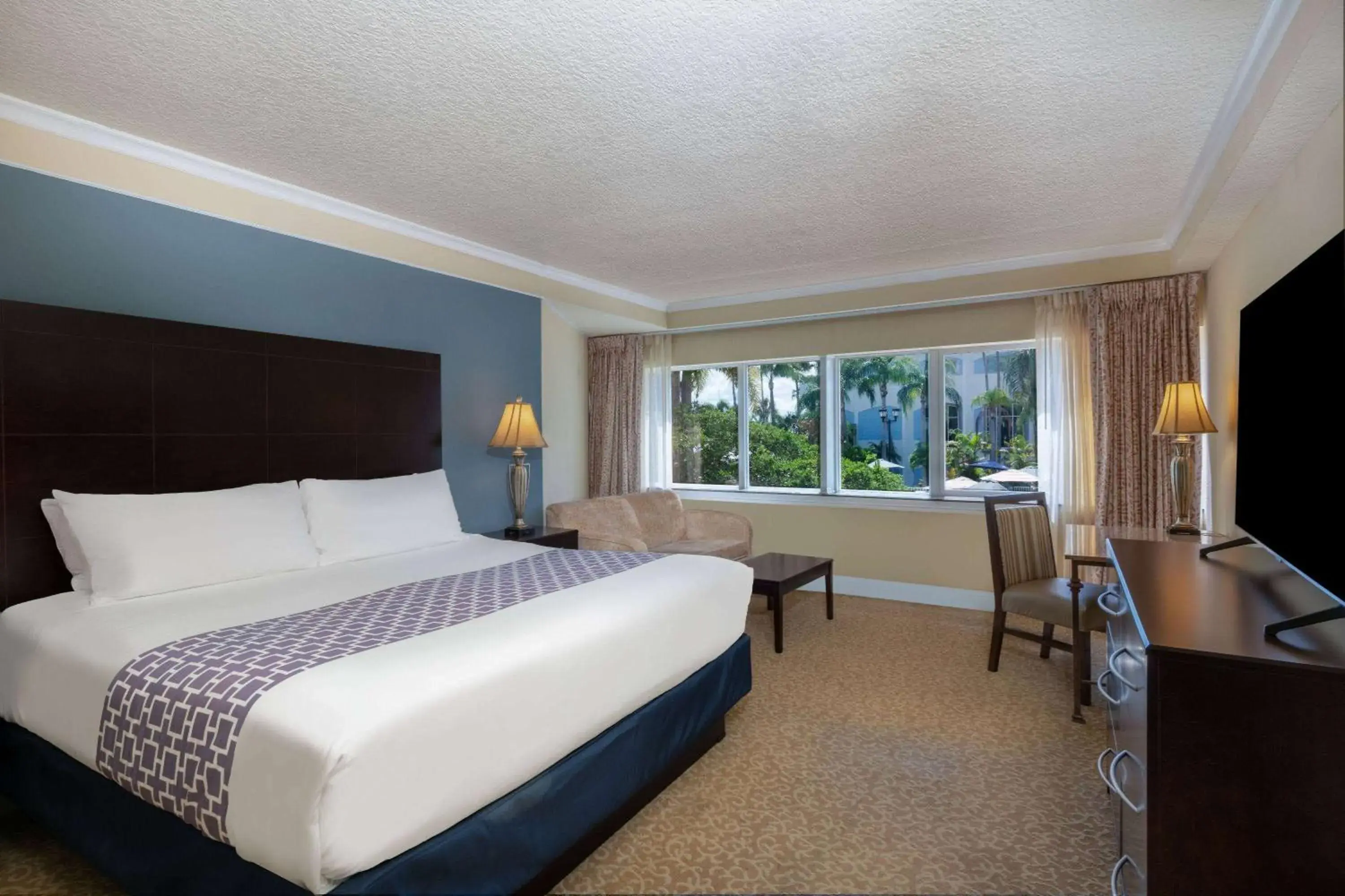King Room - Non-Smoking in Safety Harbor Resort & Spa Trademark Collection by Wyndham King Room - Non-Smoking in Safety Harbor Resort & Spa Trademark Collection by Wyndham