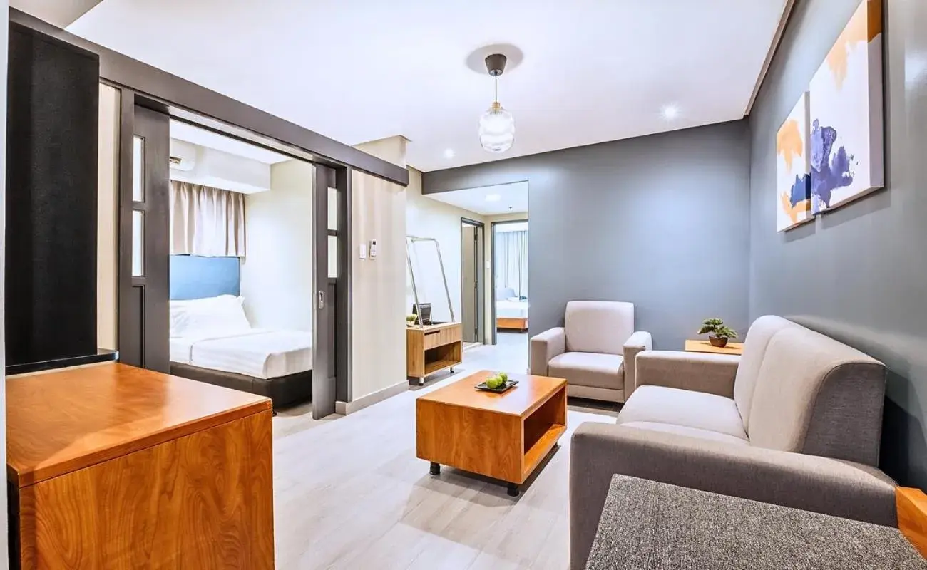 Two-Bedroom Suite in Greenhills Elan Hotel Modern - Newly Renovated Two-Bedroom Suite in Greenhills Elan Hotel Modern - Newly Renovated