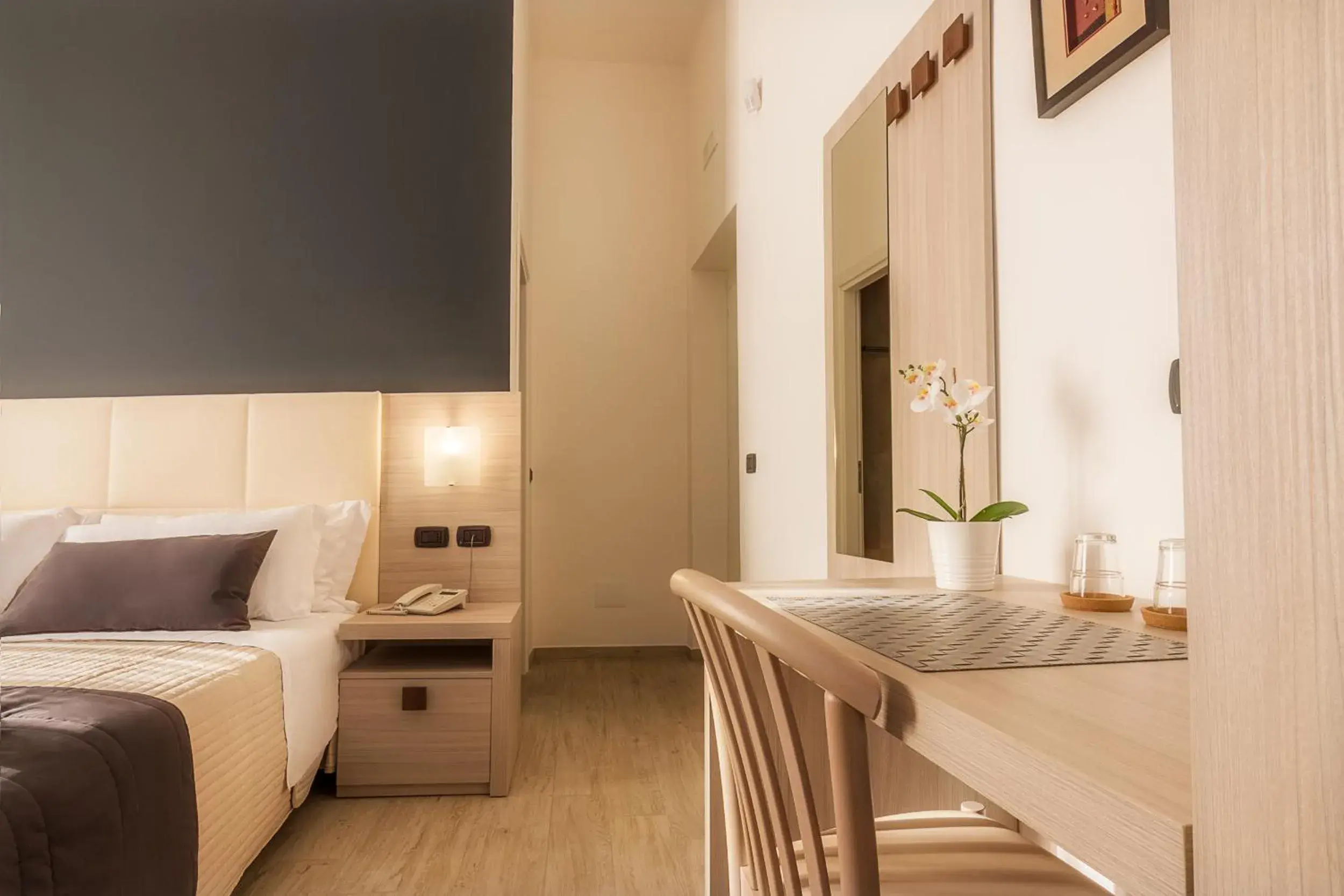 Double or Twin Room with Extra Bed in B&B Mariella's House Double or Twin Room with Extra Bed in B&B Mariella's House