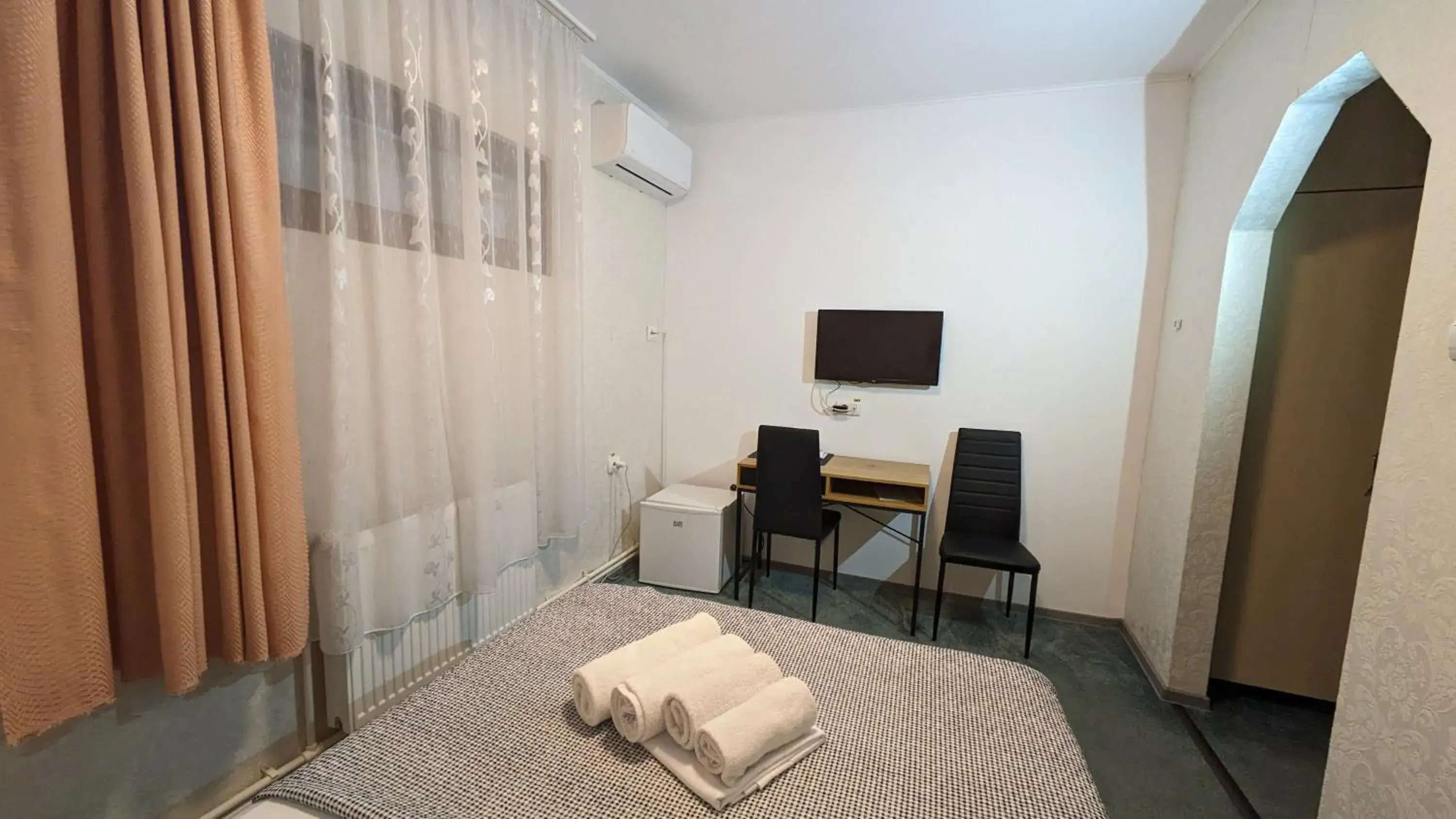 Budget Twin Room in Motel Don Tomaso Budget Twin Room in Motel Don Tomaso