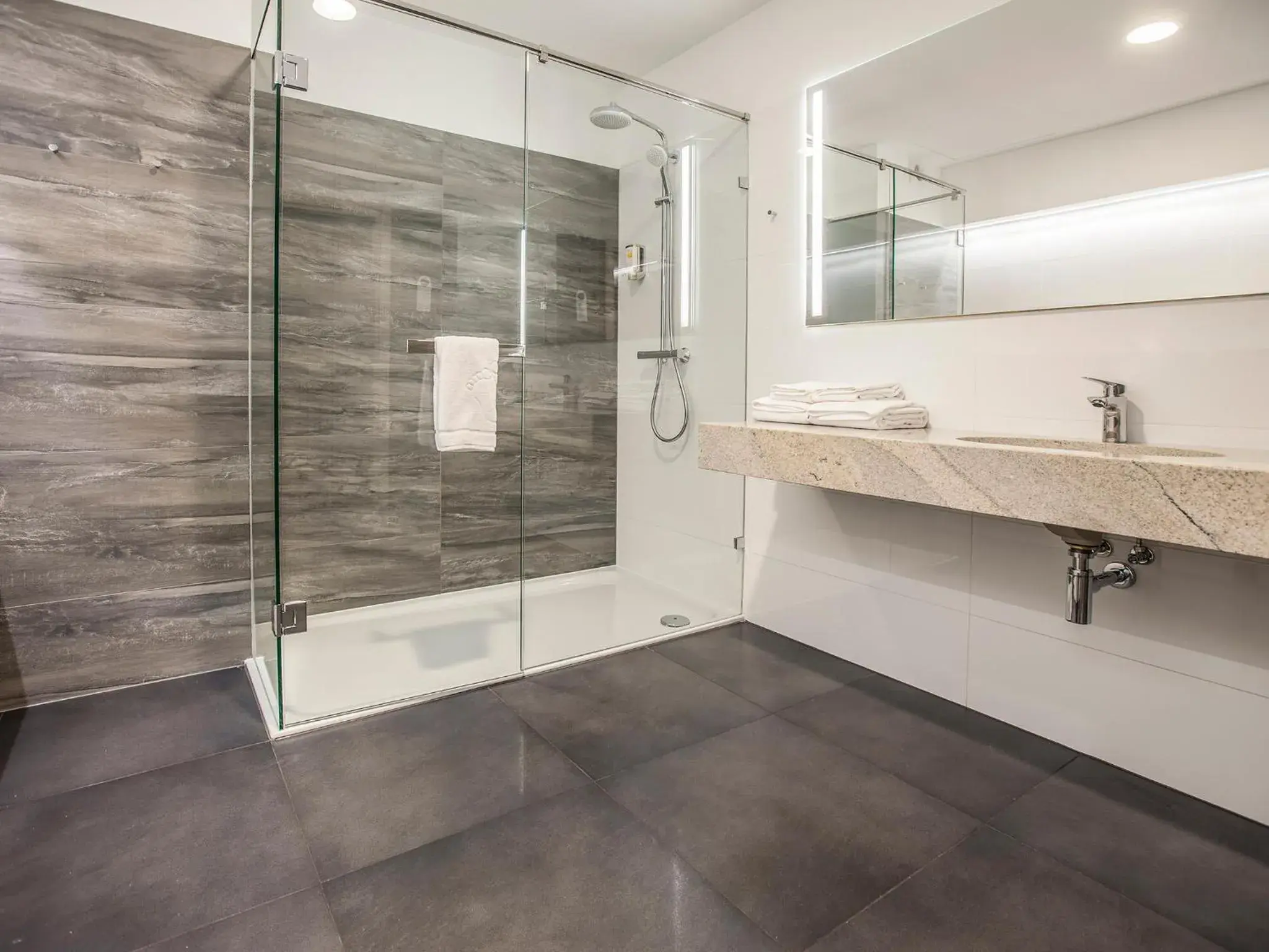 Comfort Twin Room in Kolumna Park Hotel Comfort Twin Room in Kolumna Park Hotel