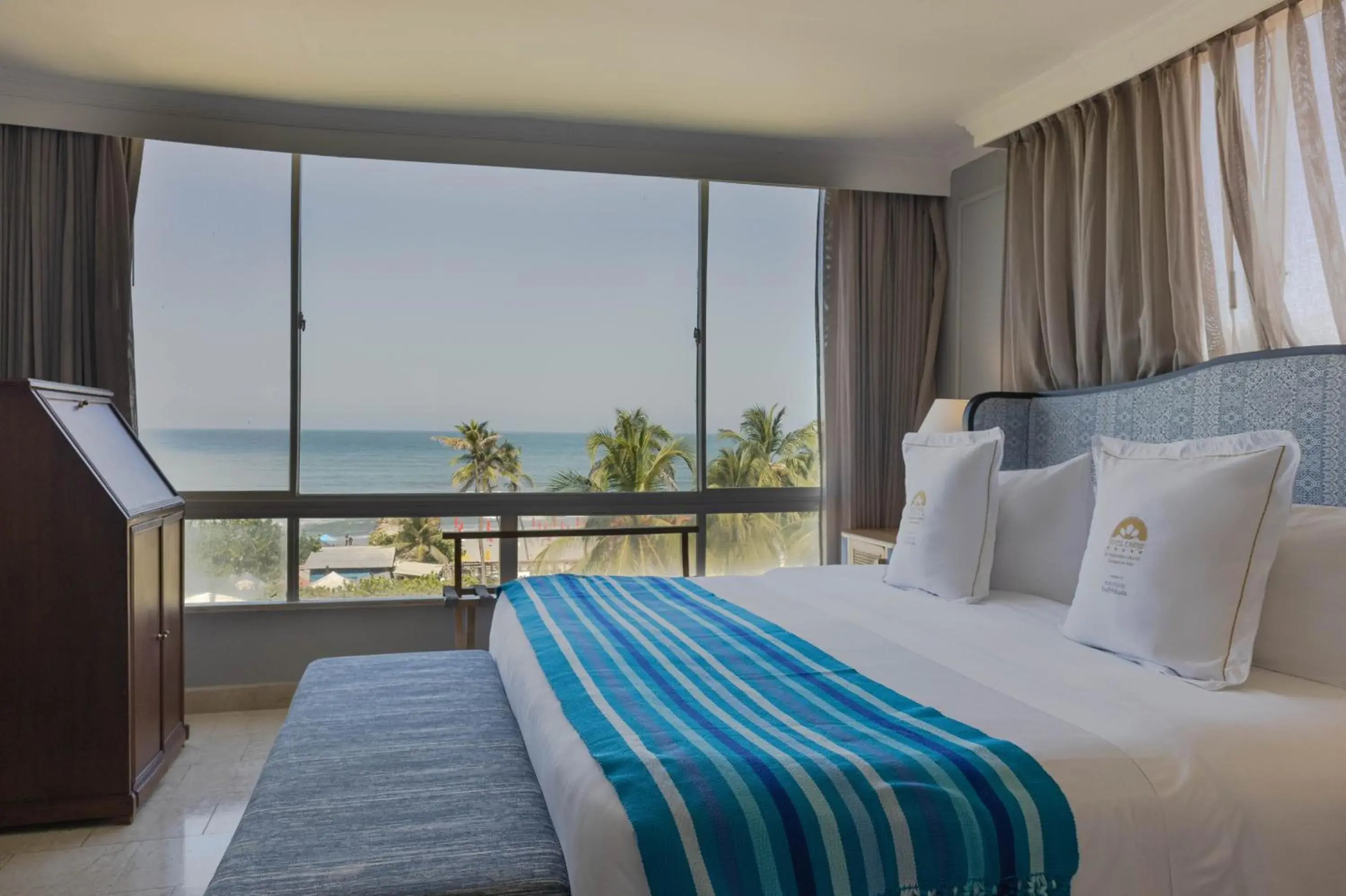 1 King Bed-1 Bedroom Suite in Hotel Caribe by Faranda Grand, a member of Radisson Individuals 1 King Bed-1 Bedroom Suite in Hotel Caribe by Faranda Grand, a member of Radisson Individuals