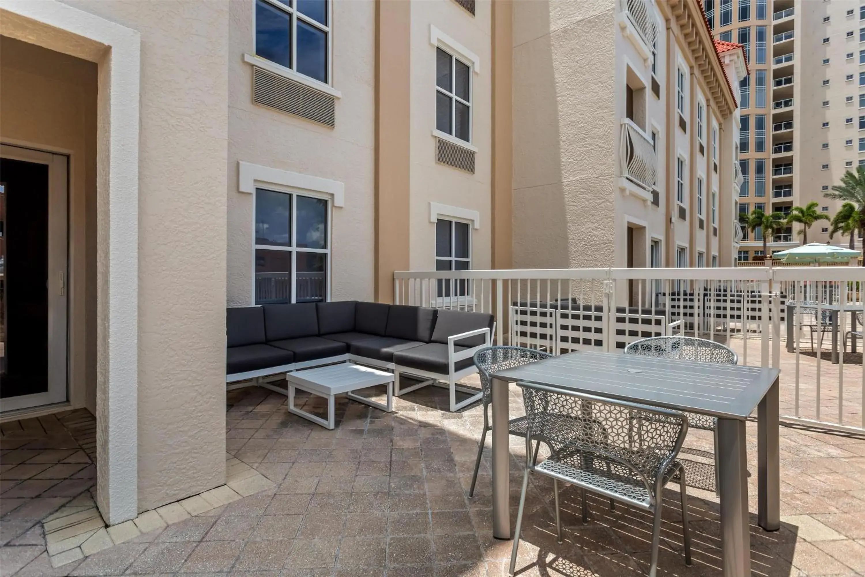 King Studio Suite with Sofa Bed and Terrace in Hampton Inn & Suites St. Petersburg/Downtown King Studio Suite with Sofa Bed and Terrace in Hampton Inn & Suites St. Petersburg/Downtown