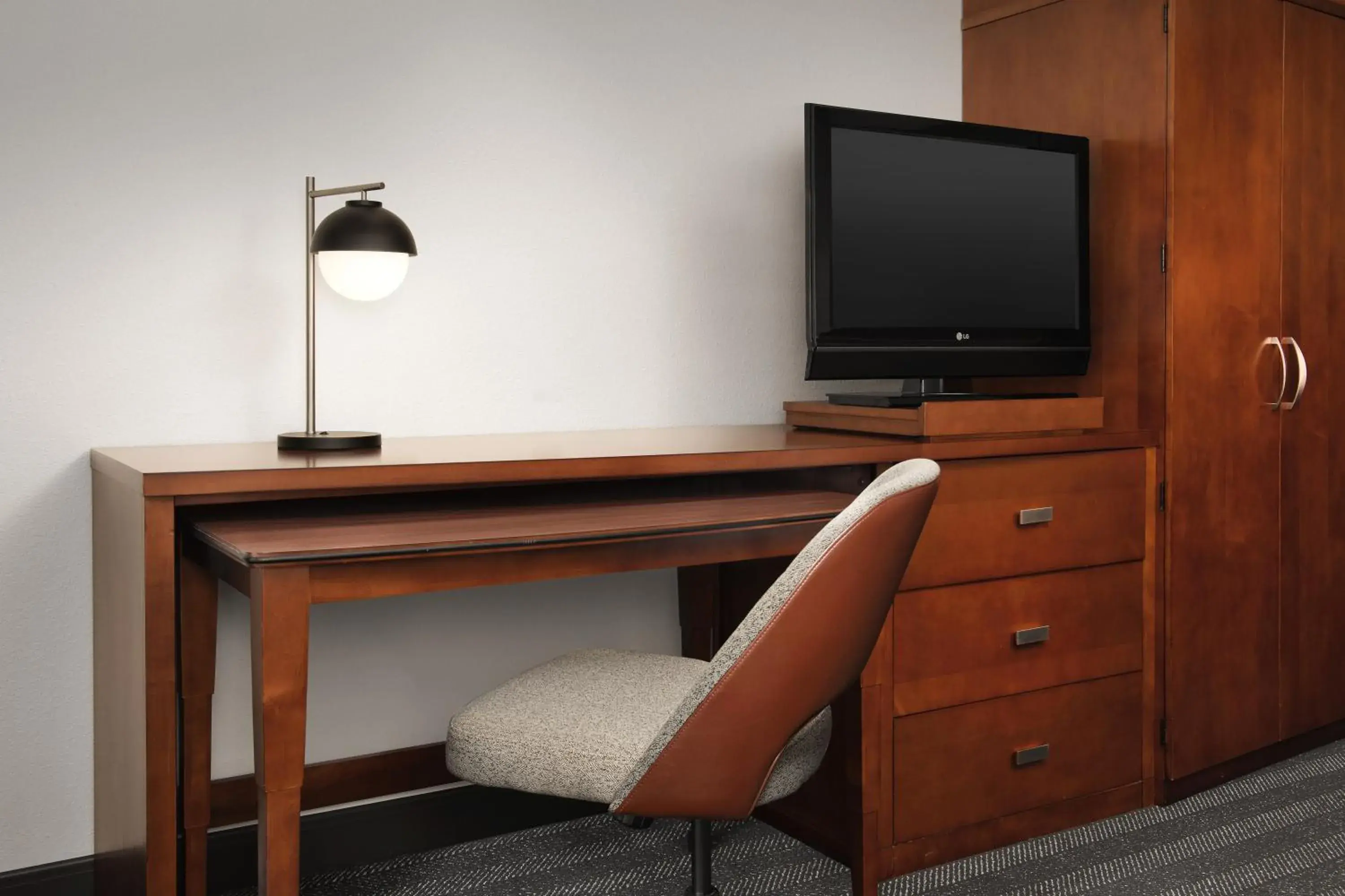 Queen Room with Two Queen Beds in Courtyard Jacksonville Flagler Center Queen Room with Two Queen Beds in Courtyard Jacksonville Flagler Center