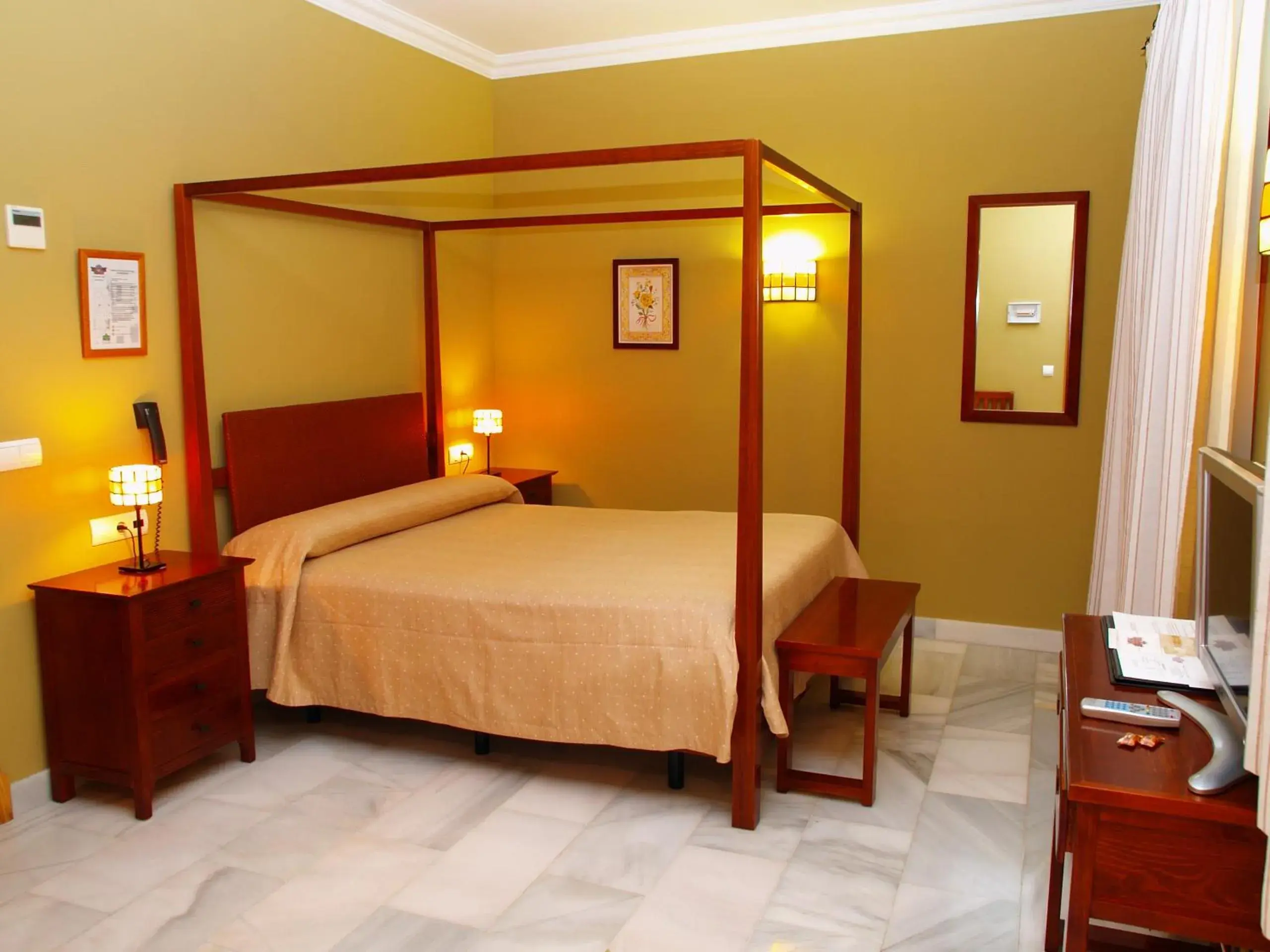 Double or Twin Room in Hotel Las Casas del Duque Double or Twin Room in Hotel Las Casas del Duque