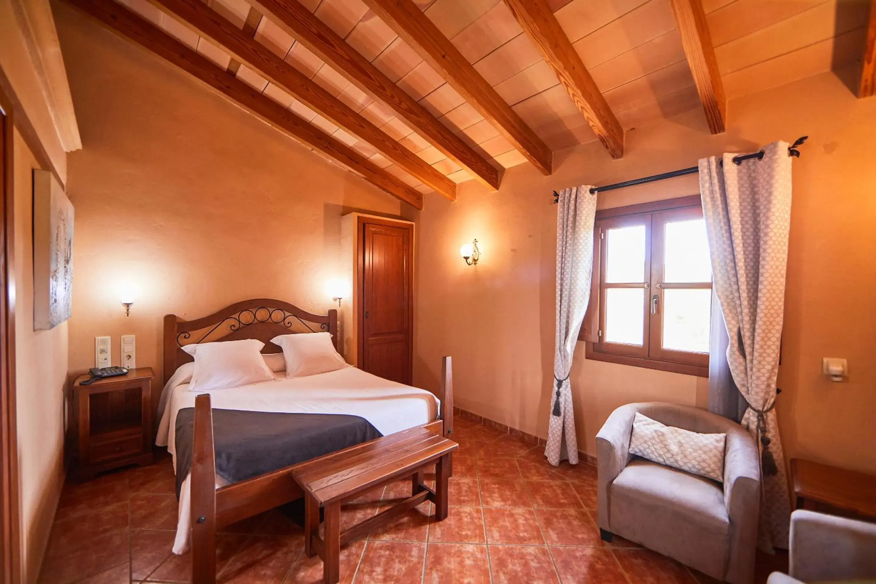 Triple Room in Agroturismo Es Quatre Cantons Triple Room in Agroturismo Es Quatre Cantons