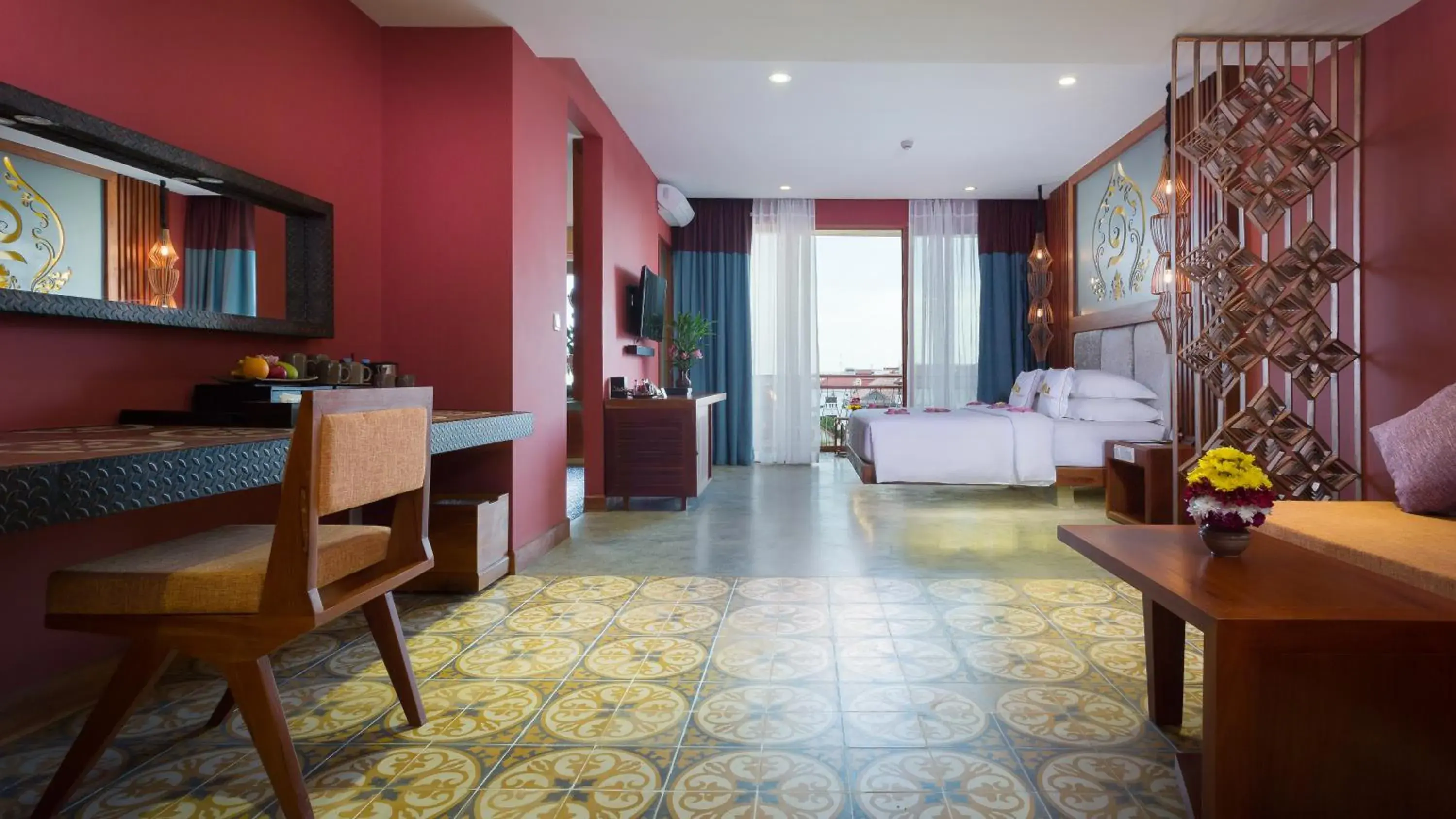 Luxury Suite - Free USD20 Credit Spa in Golden Temple Boutique Luxury Suite - Free USD20 Credit Spa in Golden Temple Boutique