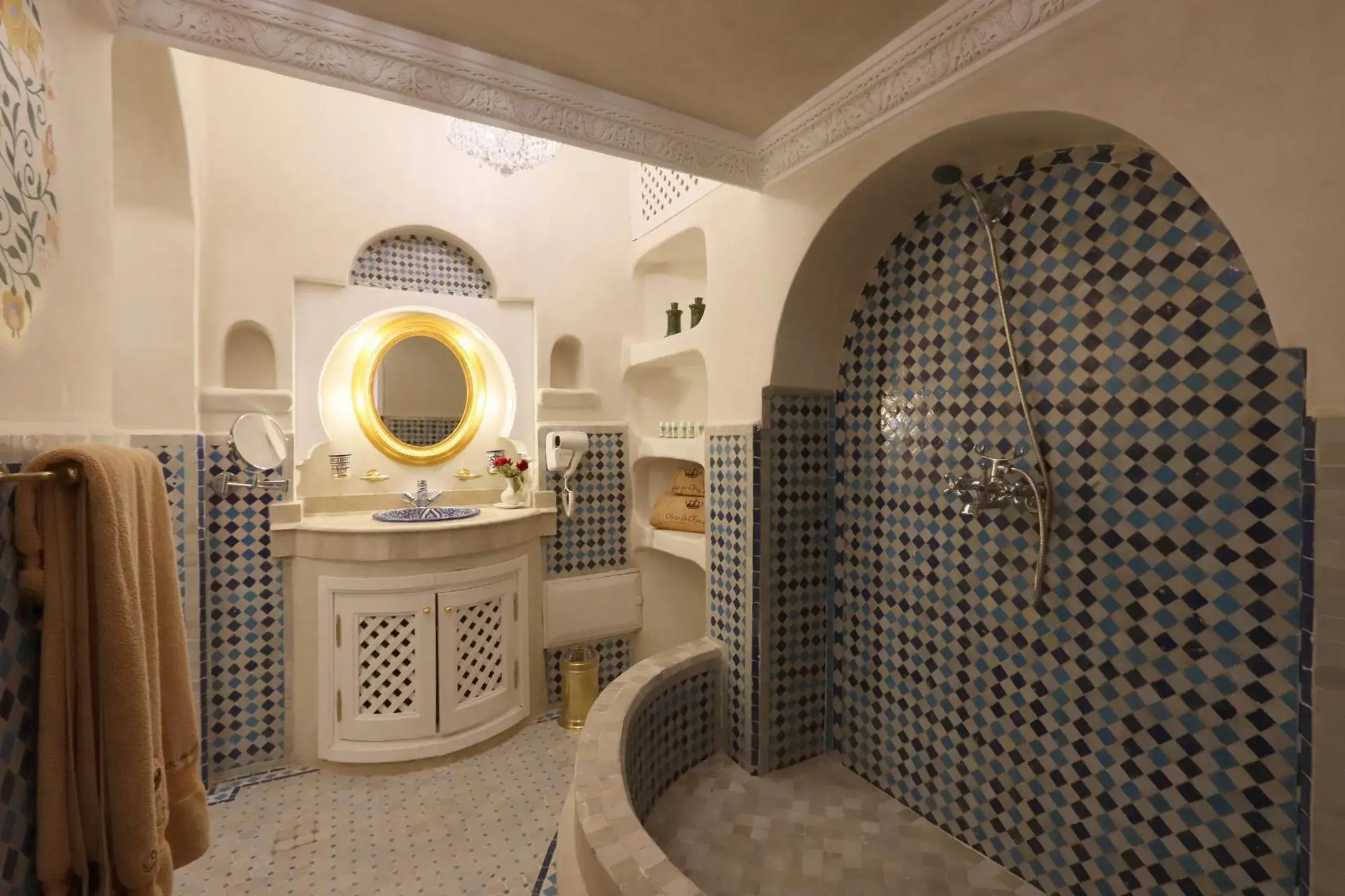 Royal Suite in Riad Palais Des Princesses & Spa Royal Suite in Riad Palais Des Princesses & Spa