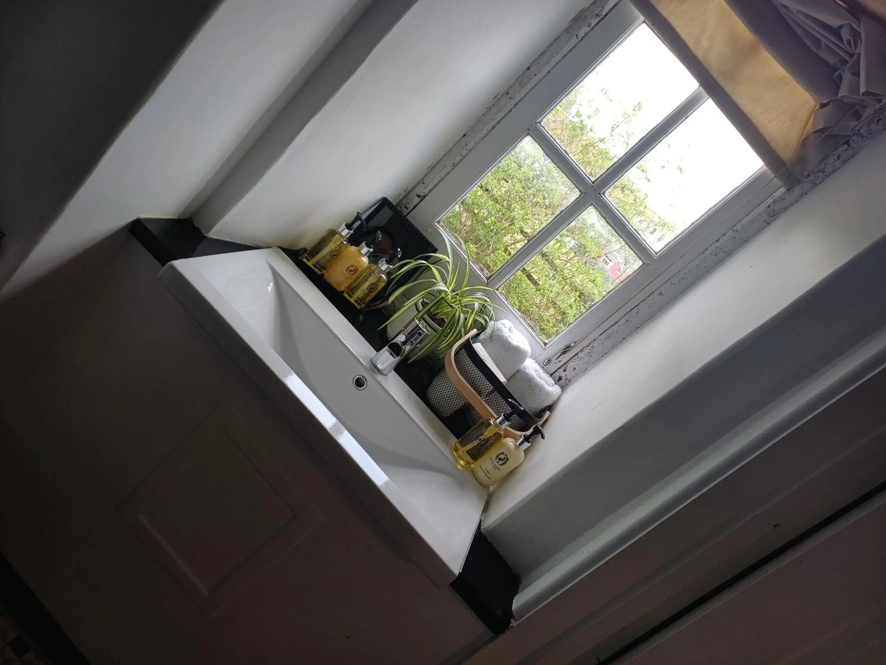 Small Double Room in The Barge Inn Small Double Room in The Barge Inn