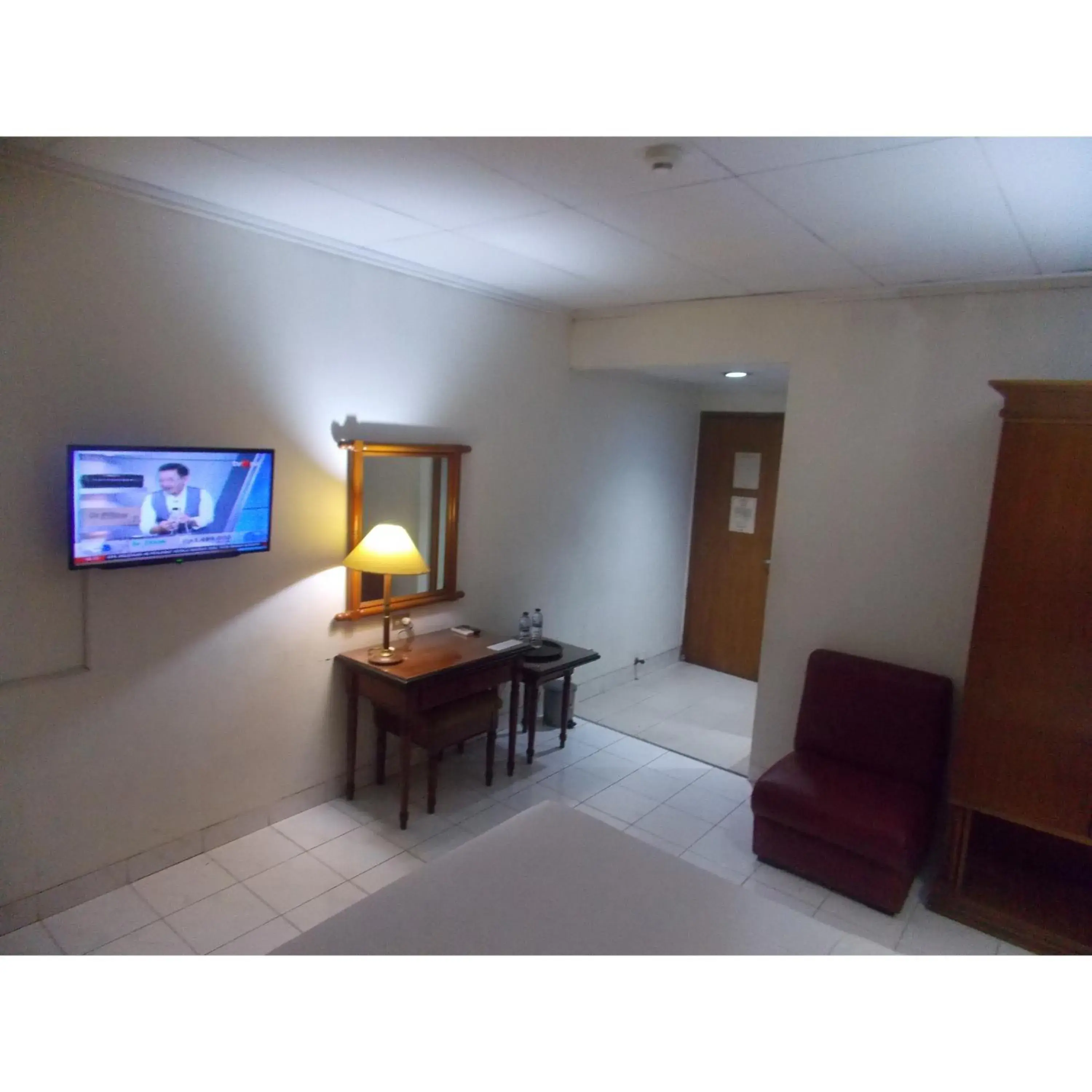 Standard Double or Twin Room in Puri Jaya Hotel Standard Double or Twin Room in Puri Jaya Hotel