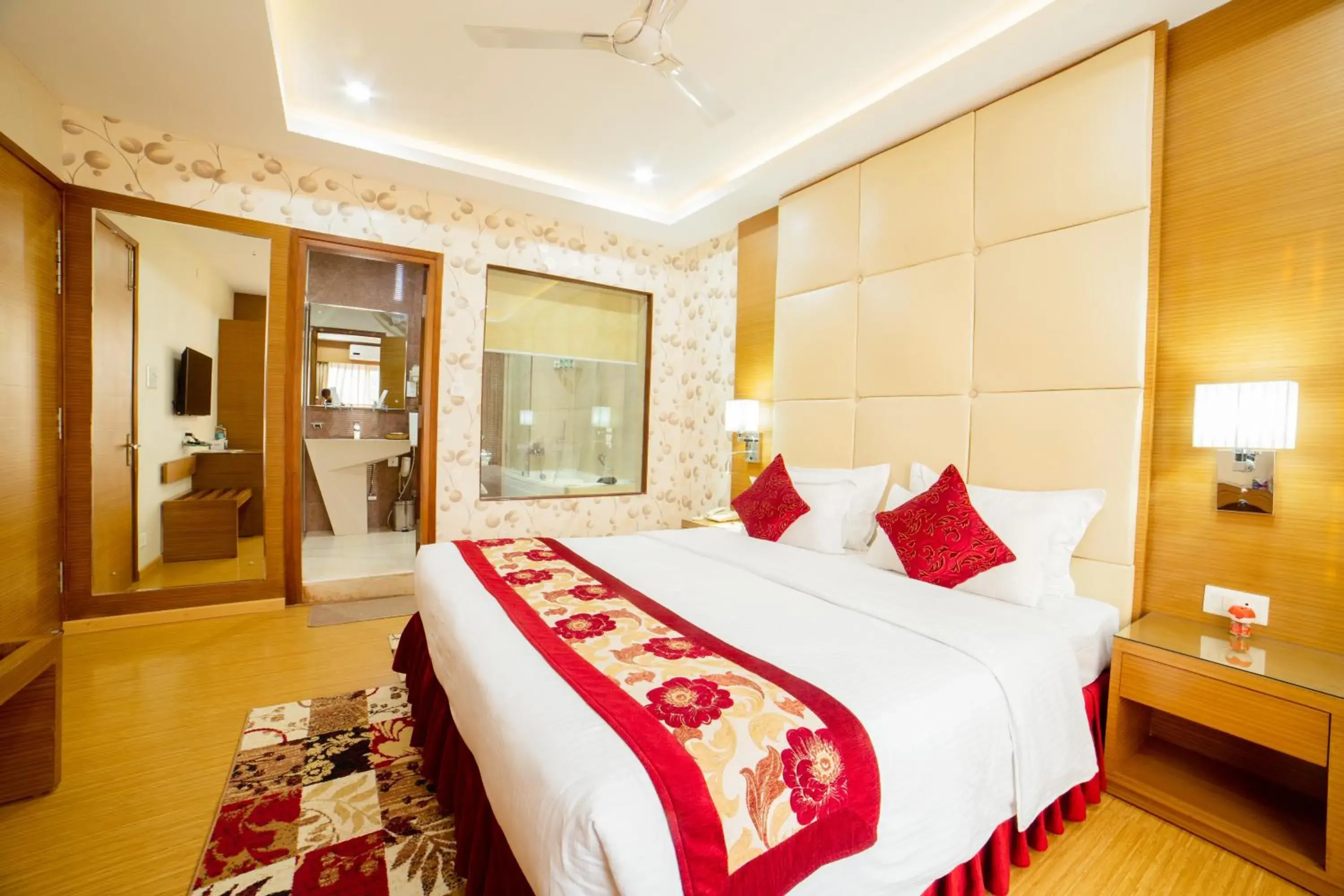 Executive Room in Hotel Harrison Palace Executive Room in Hotel Harrison Palace