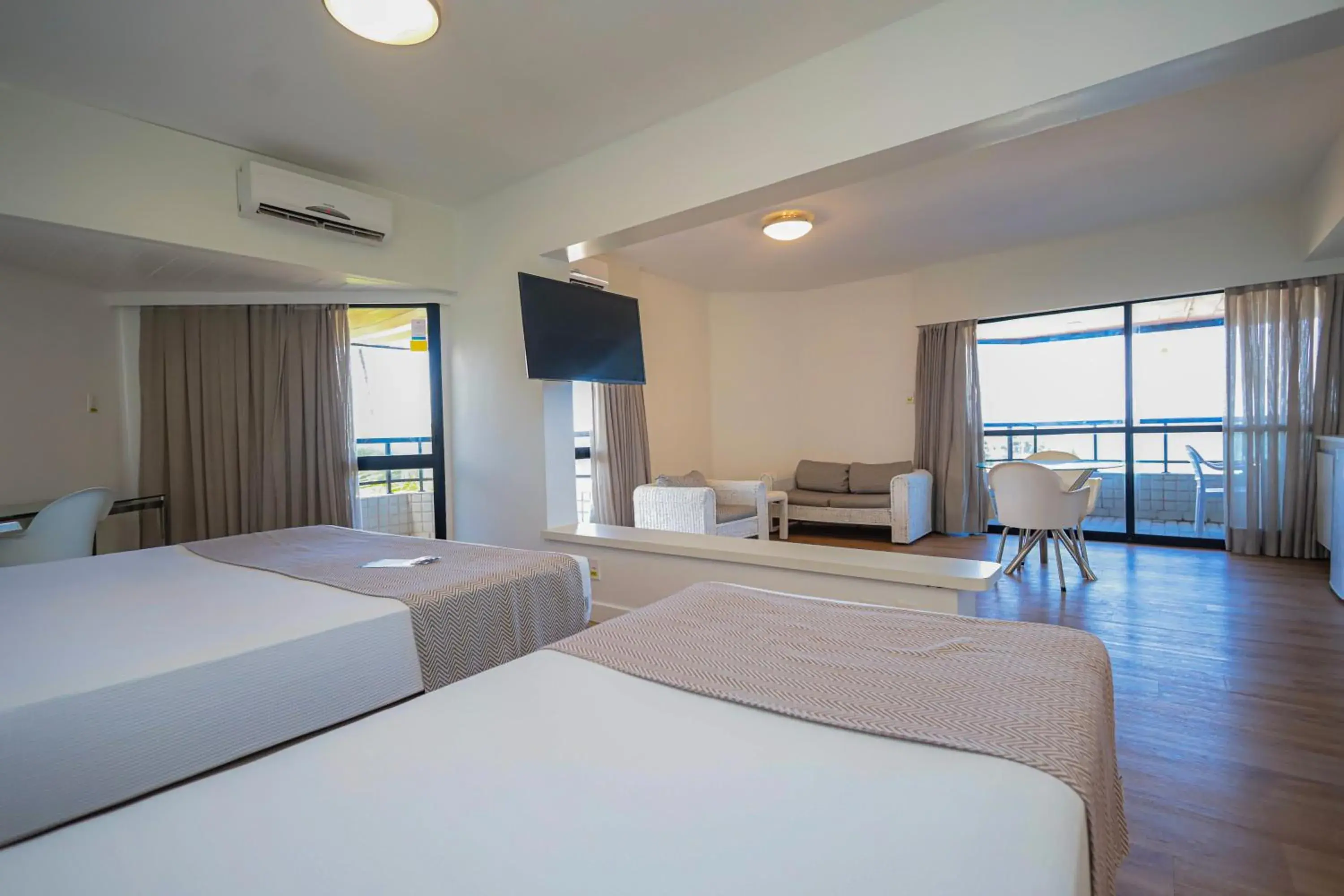 Master Suite Without Bathtub in Maceió Atlantic Suites Master Suite Without Bathtub in Maceió Atlantic Suites