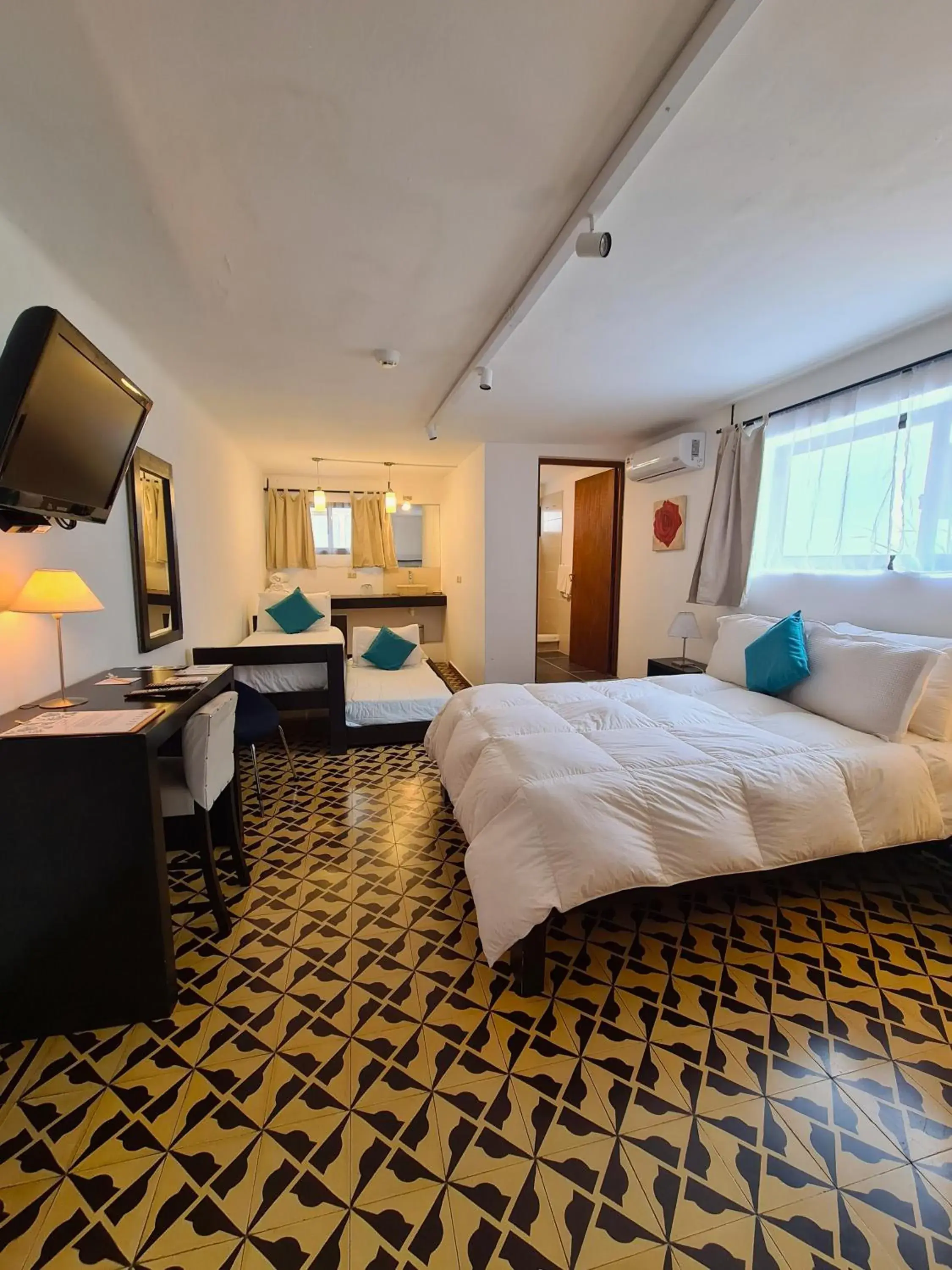 Quadruple Room in Posada El Capullo Quadruple Room in Posada El Capullo