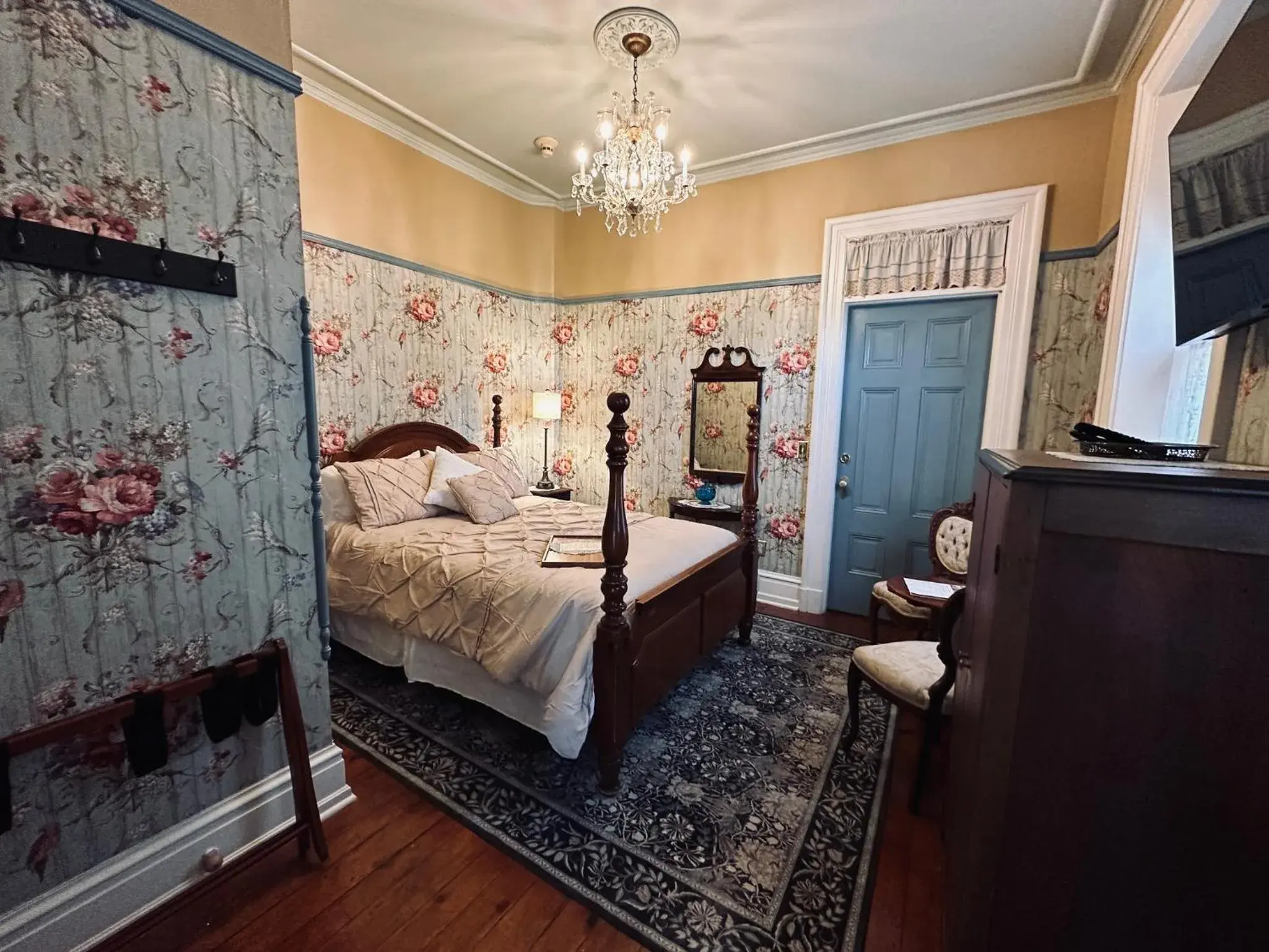 Deluxe Suite in Susquehanna Manor Inn Deluxe Suite in Susquehanna Manor Inn