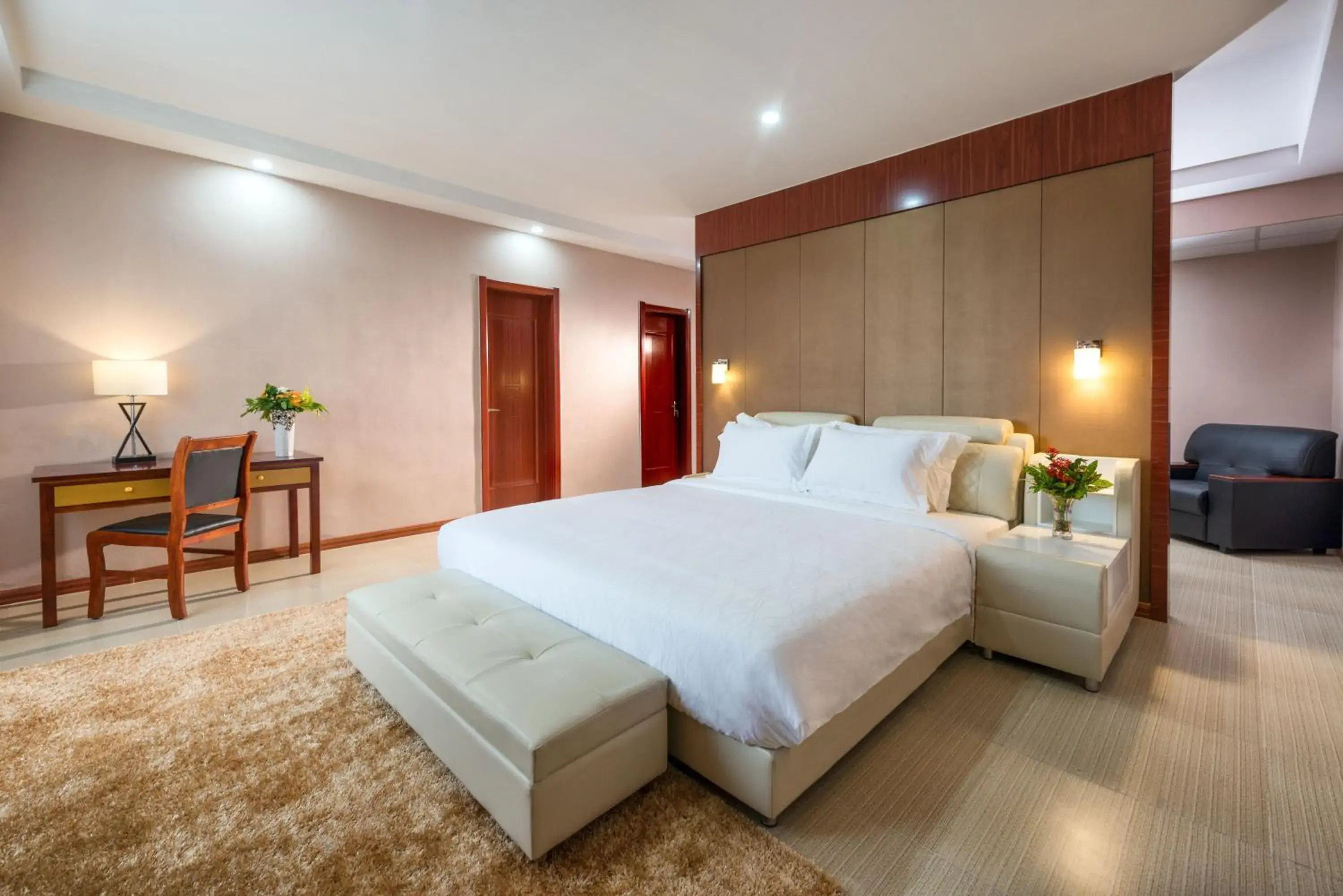 Presidential Suite in The Farmington Hotel Presidential Suite in The Farmington Hotel