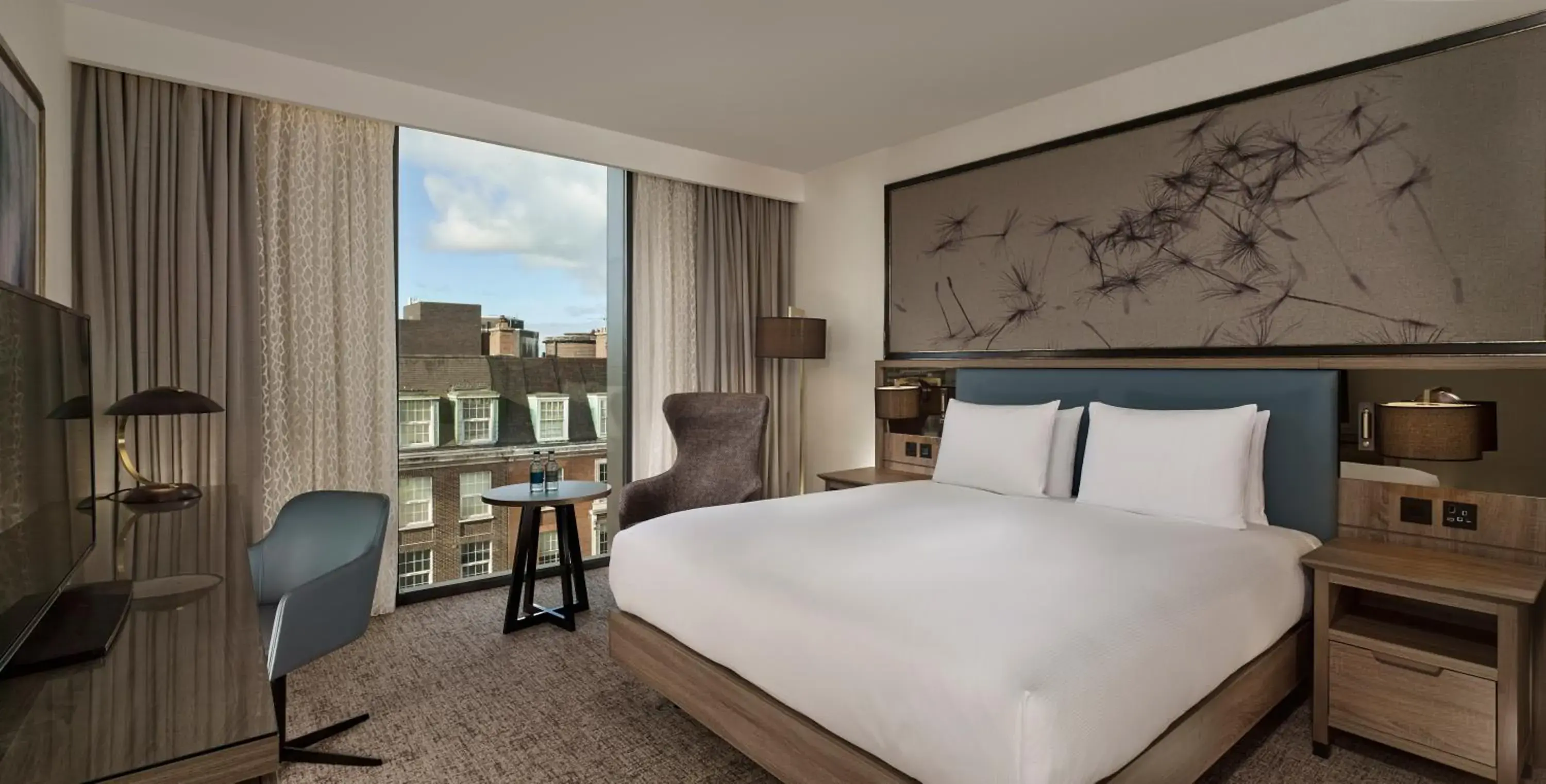 King Guest Room in Doubletree By Hilton Hull King Guest Room in Doubletree By Hilton Hull