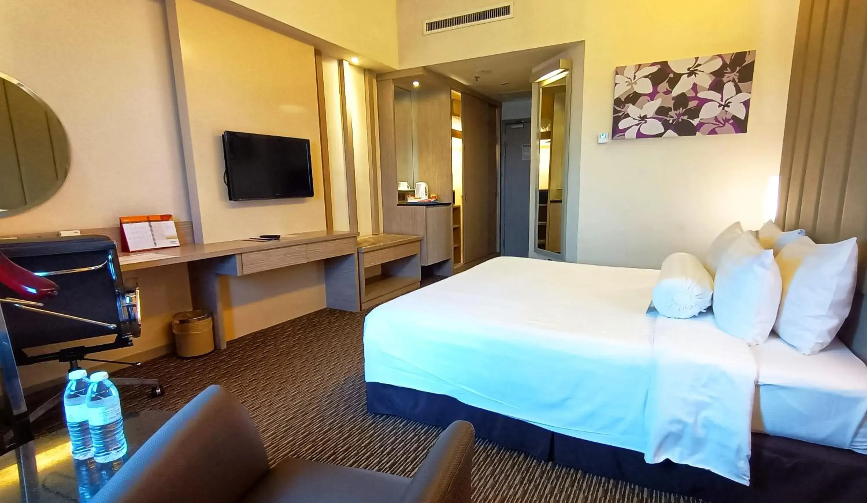 Premier King or Twin Room in Sunway Hotel Seberang Jaya Premier King or Twin Room in Sunway Hotel Seberang Jaya
