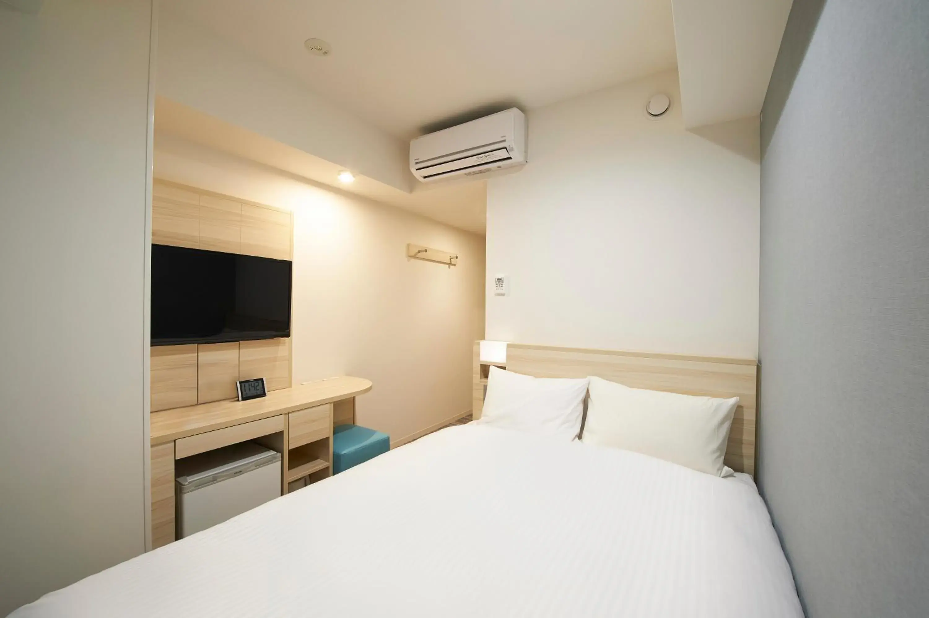 Superior Single Room - Non-Smoking in Sotetsu Fresa Inn Ueno-Okachimachi Superior Single Room - Non-Smoking in Sotetsu Fresa Inn Ueno-Okachimachi