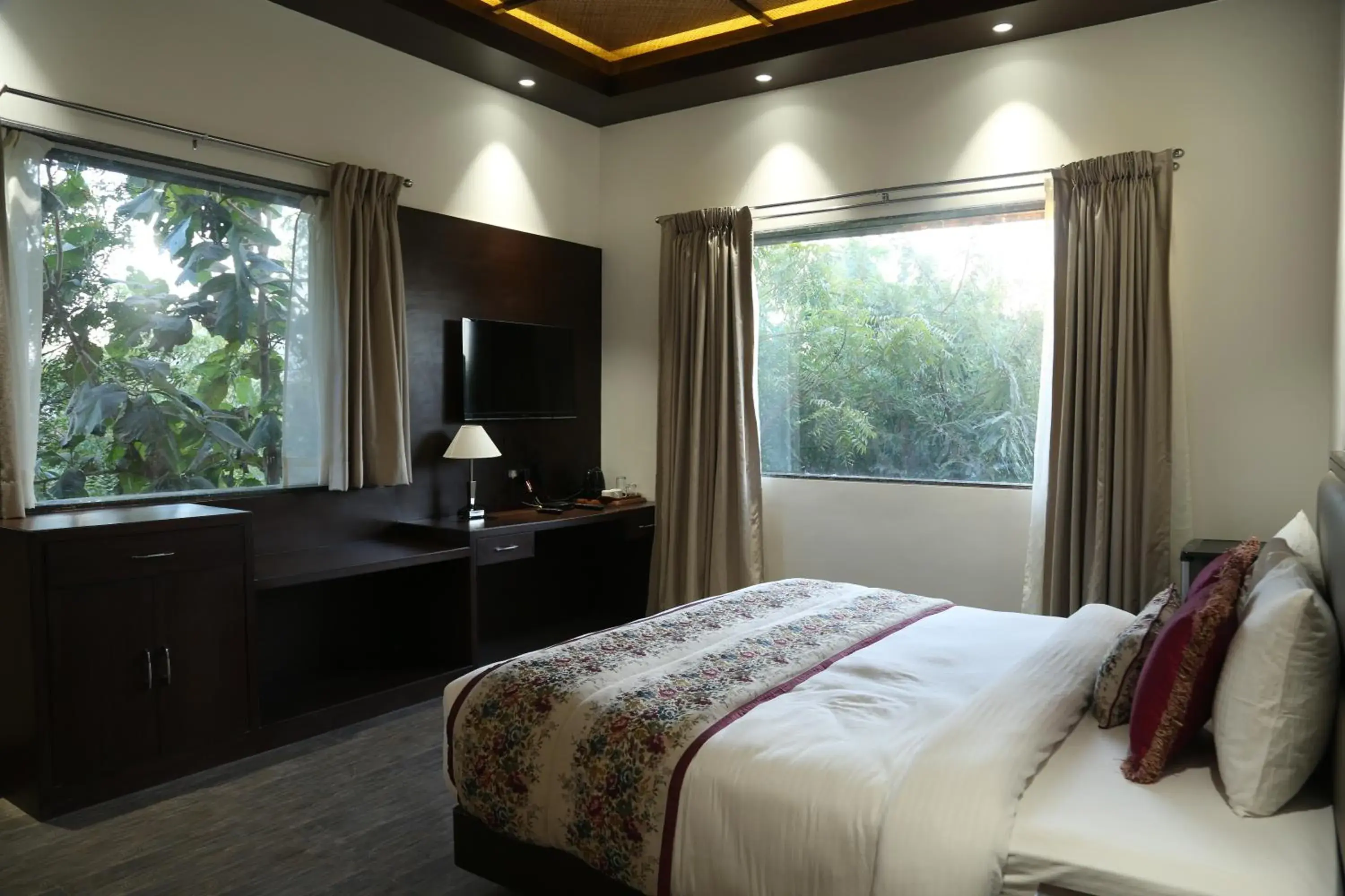 Deluxe Double Room in Ramya Resort & Spa Deluxe Double Room in Ramya Resort & Spa