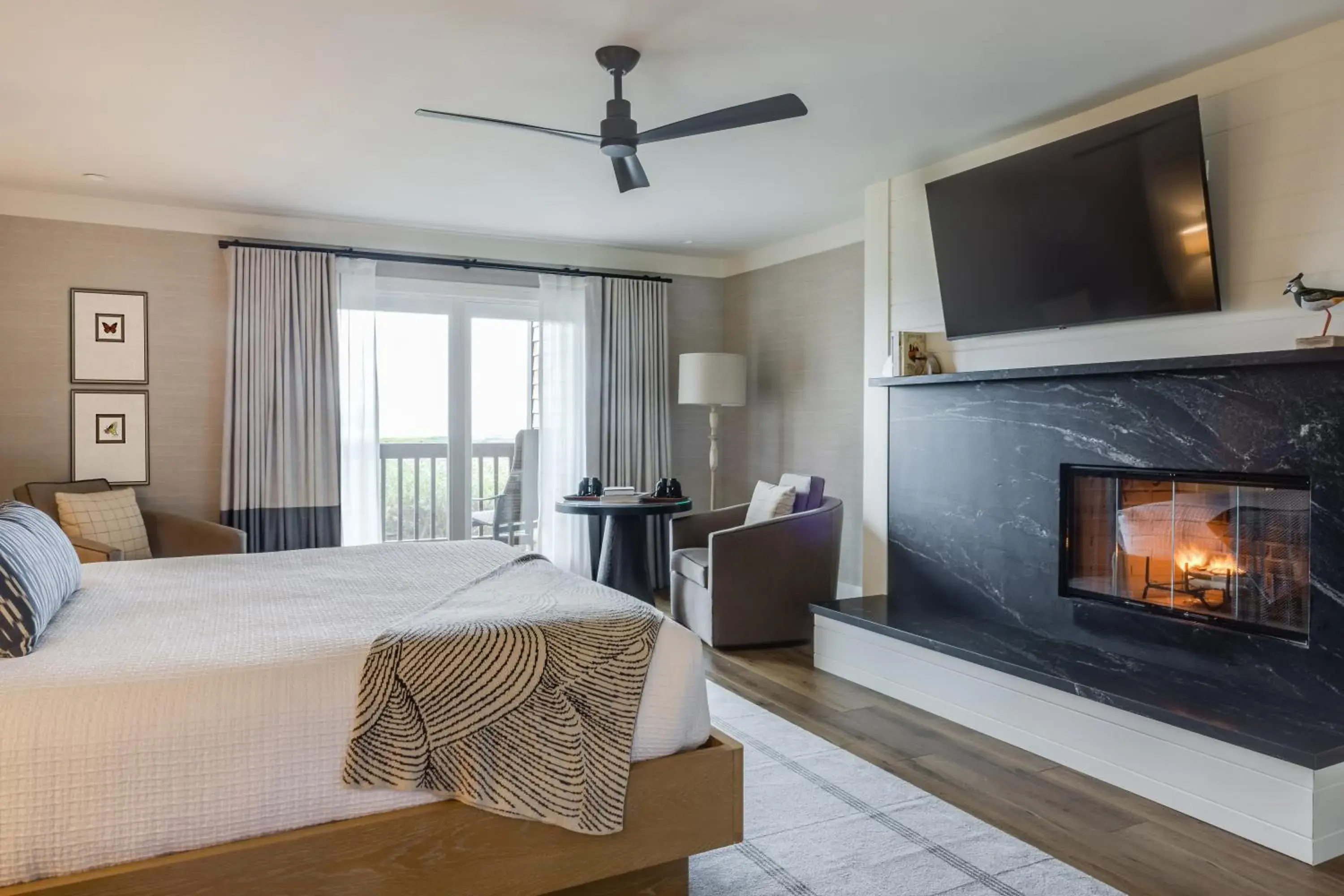 Whirlpool Room in The Lodge at Bodega Bay Whirlpool Room in The Lodge at Bodega Bay