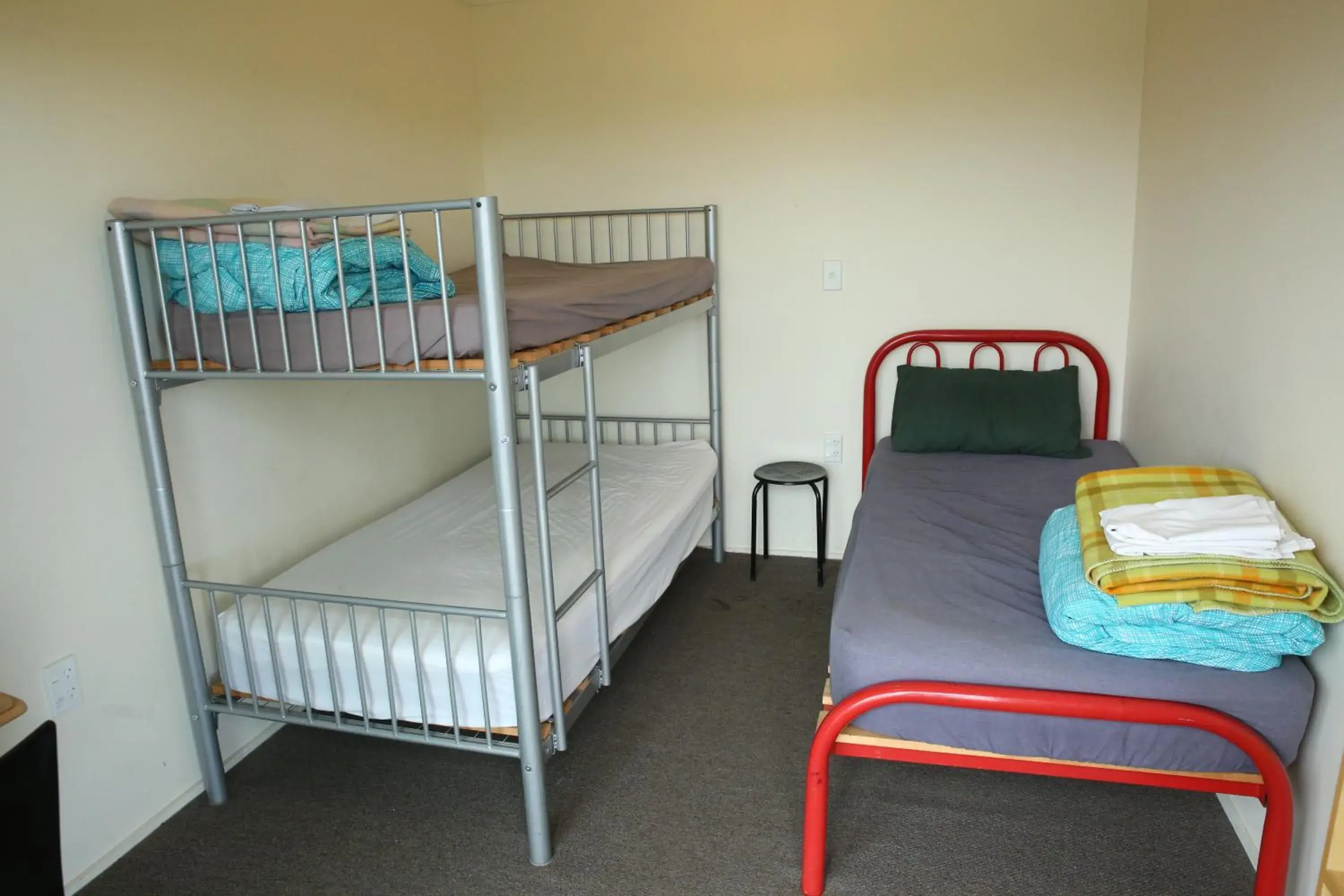 Triple Room with Shared Bathroom - single occupancy in Central City Camping Park Triple Room with Shared Bathroom - single occupancy in Central City Camping Park