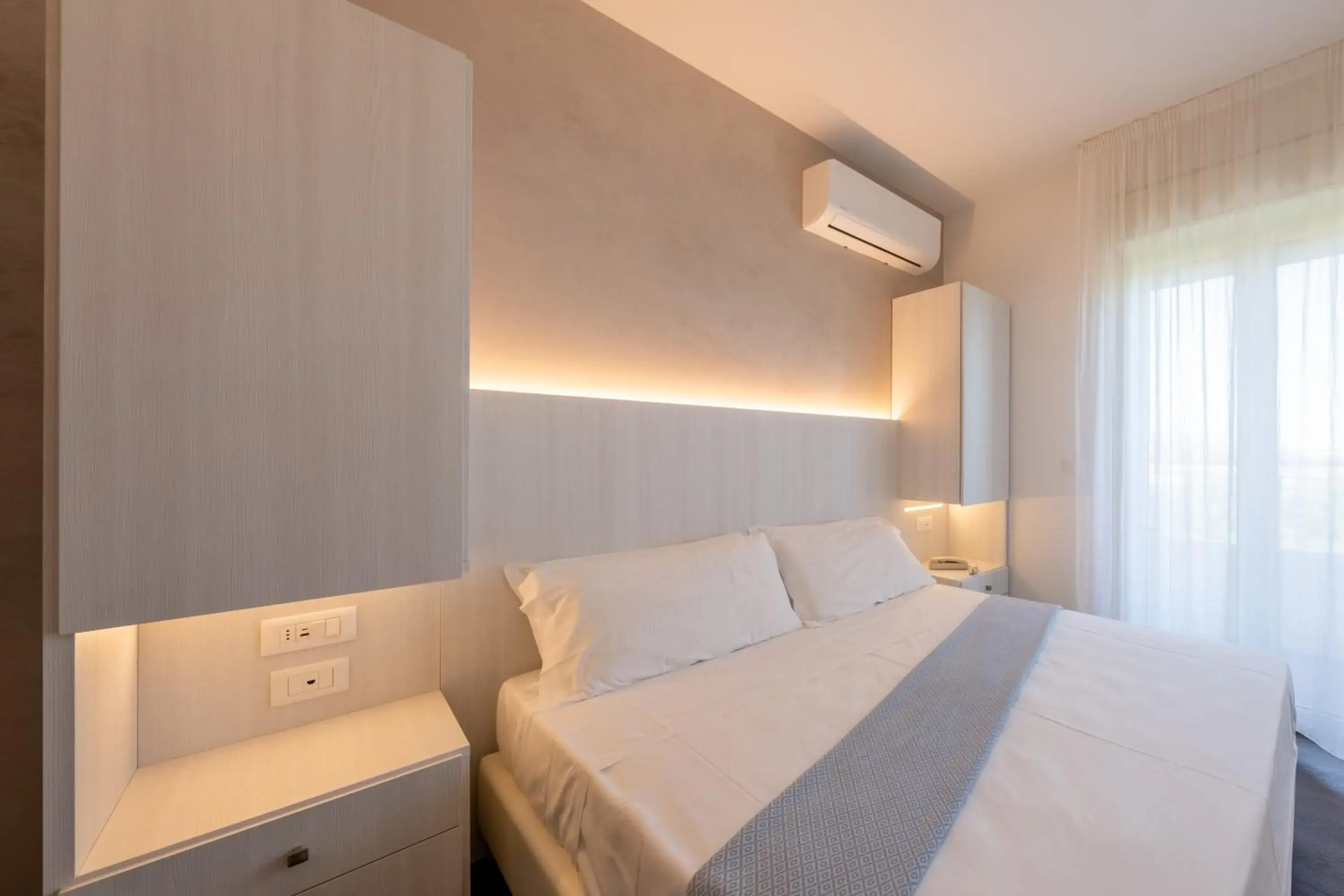 Economy Double Room - single occupancy in Hotel Corfù Economy Double Room - single occupancy in Hotel Corfù