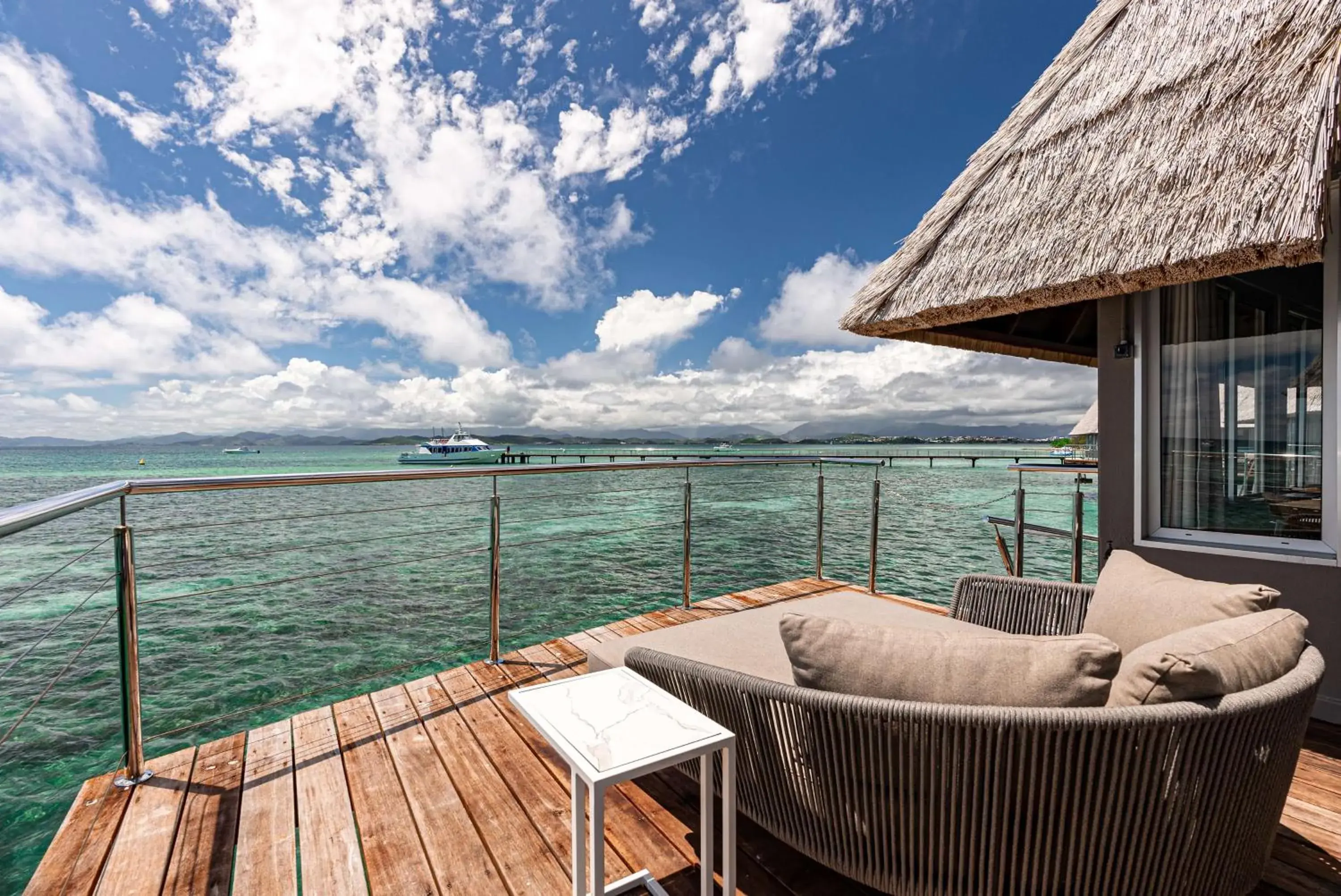 Deluxe Over Water Bungalow in DoubleTree by Hilton Noumea Ilot Maitre Resort Deluxe Over Water Bungalow in DoubleTree by Hilton Noumea Ilot Maitre Resort