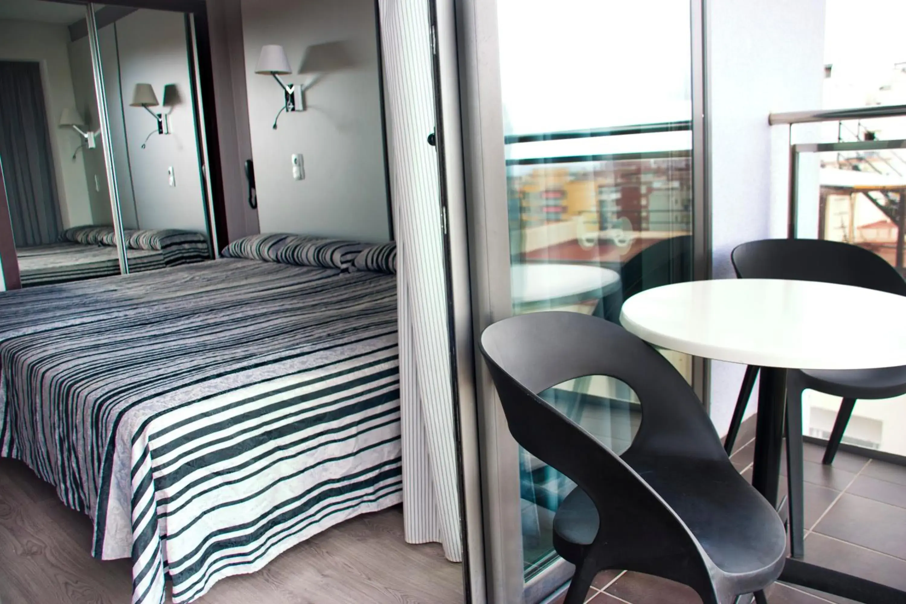 Quadruple Room in Summer Hotel Quadruple Room in Summer Hotel