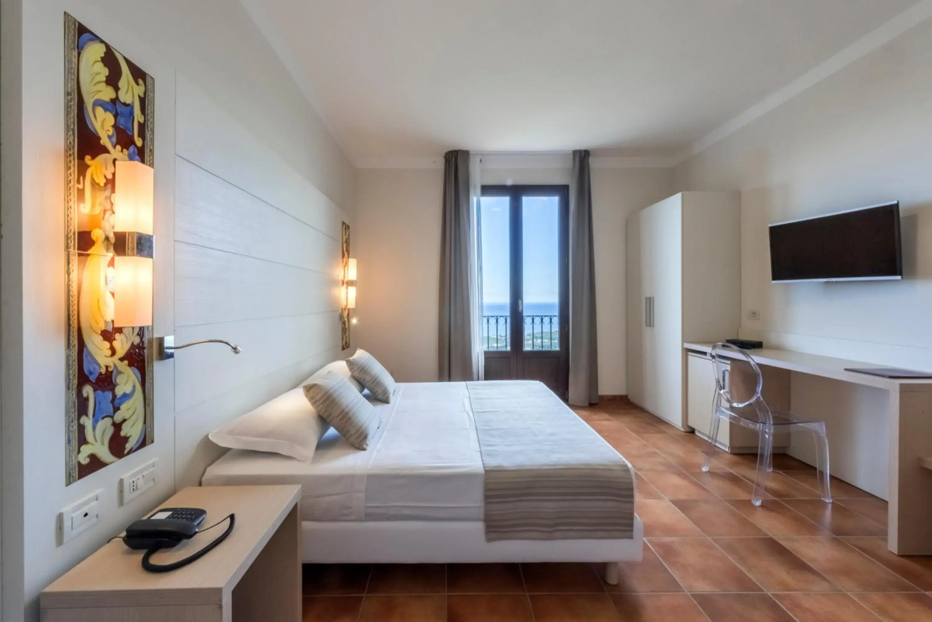 Superior Double or Twin Room with Sea View in Hotel Parco Degli Aromi Resort & SPA Superior Double or Twin Room with Sea View in Hotel Parco Degli Aromi Resort & SPA