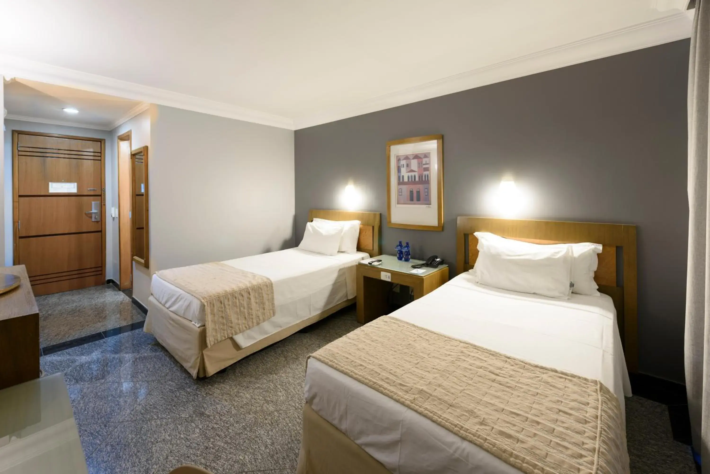 Deluxe Twin Room - single occupancy in Plaza Inn Executive Deluxe Twin Room - single occupancy in Plaza Inn Executive