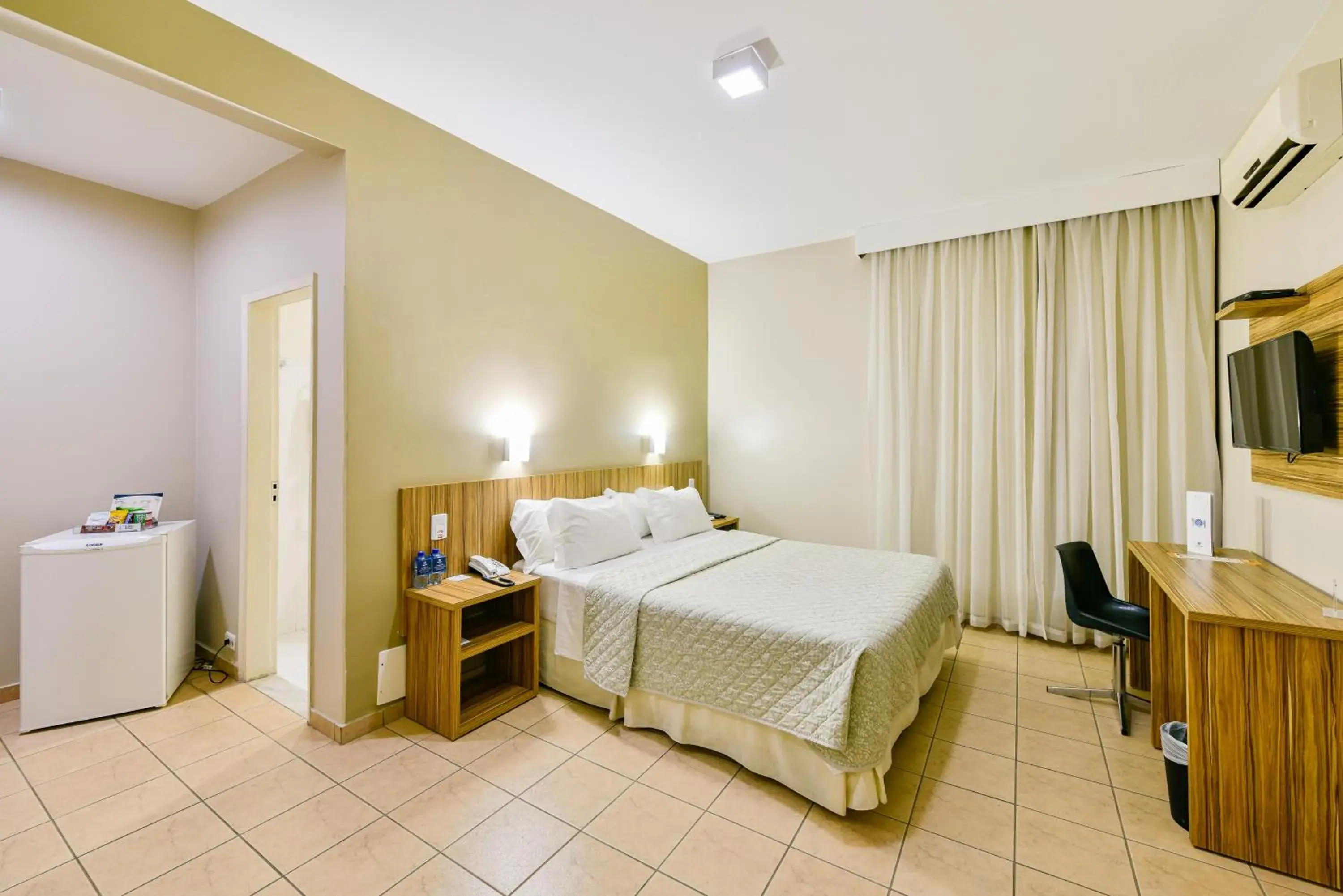 Plaza Inn Augustus Plaza Inn Augustus