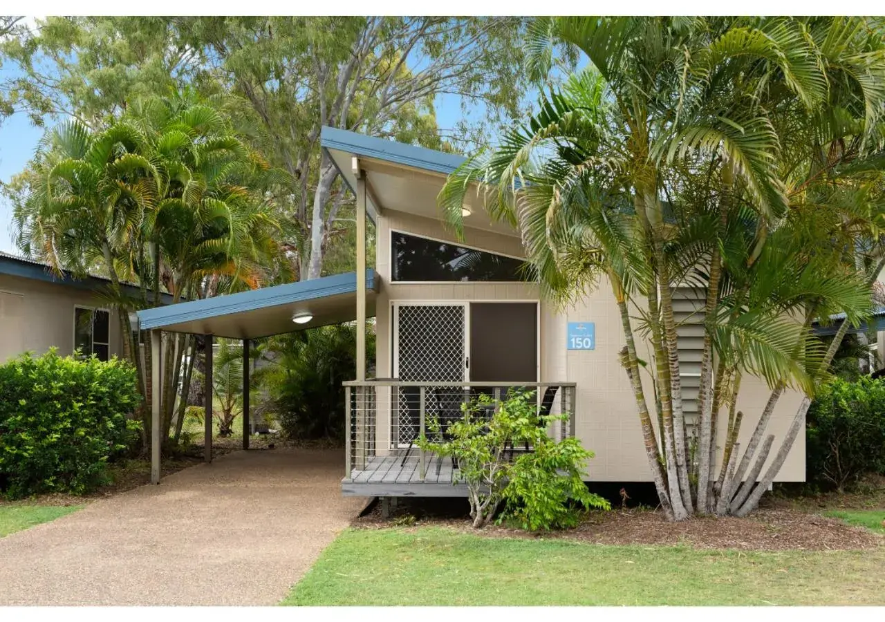 Superior 2 Bedroom Cabin in Discovery Parks - Coolwaters, Yeppoon Superior 2 Bedroom Cabin in Discovery Parks - Coolwaters, Yeppoon
