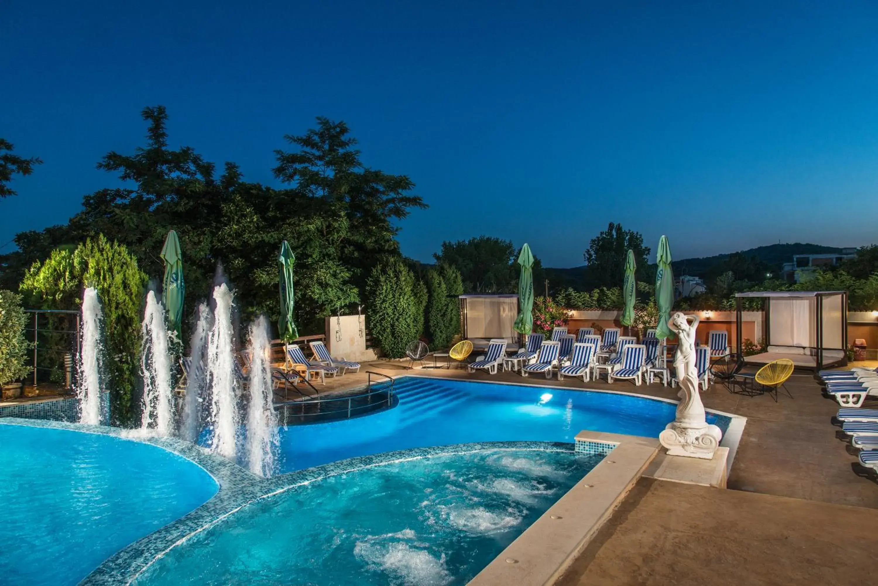 ?????? ????? Golden Place ?????? ????? Golden Place