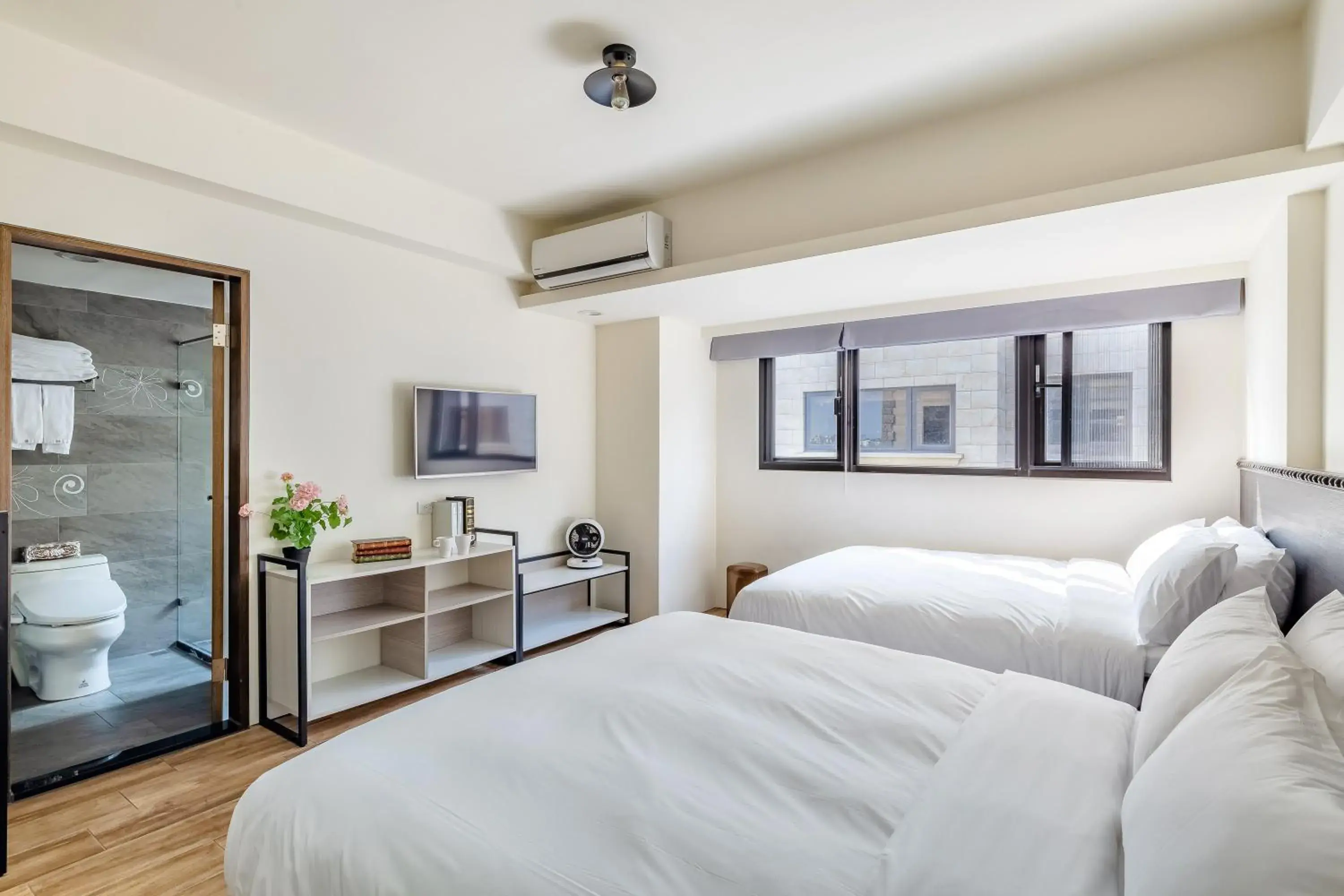 Superior Quadruple Room with bathtub in Milan Yilan Superior Quadruple Room with bathtub in Milan Yilan