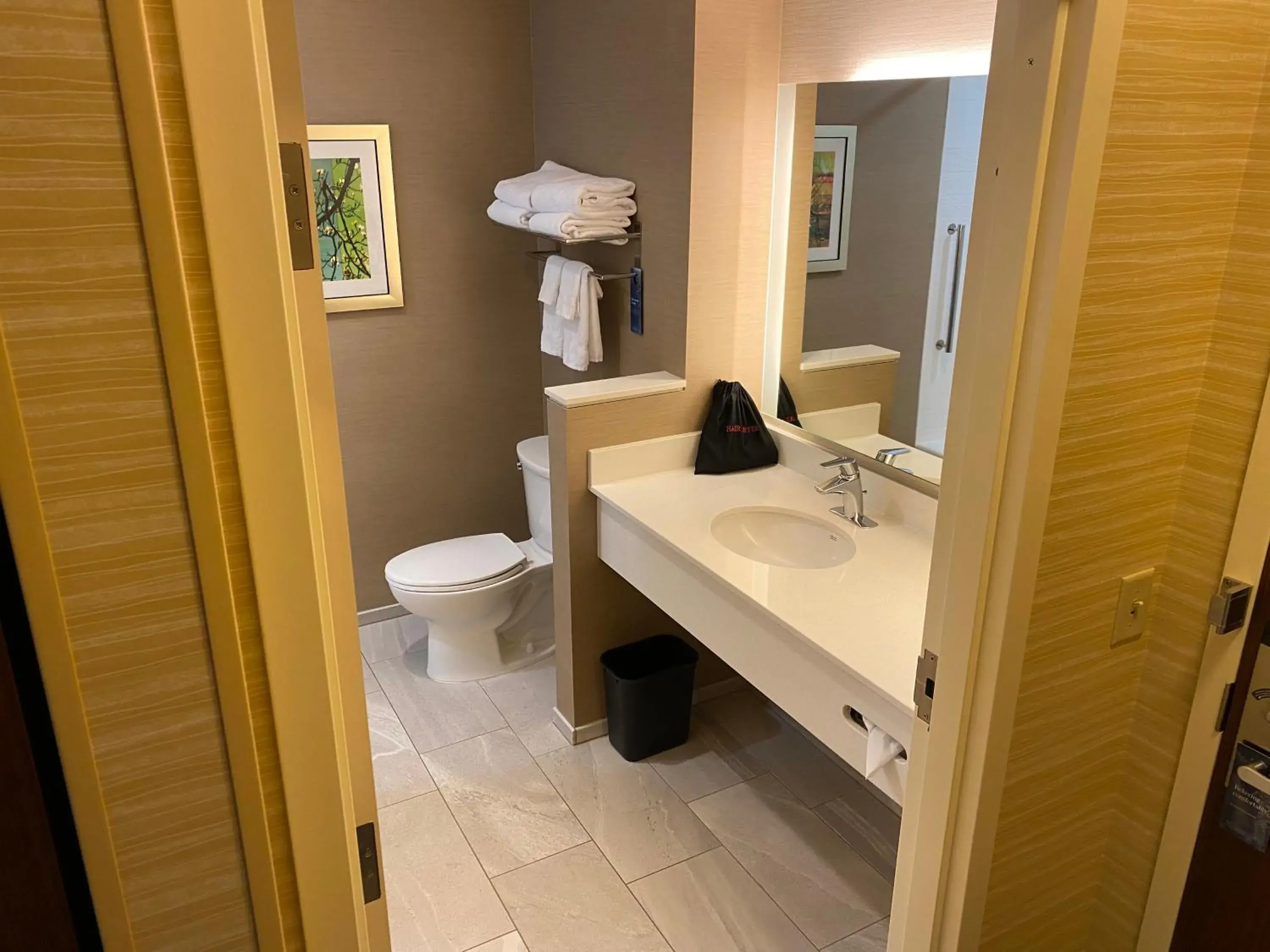 King Suite with Sofa Bed in Fairfield Inn & Suites by Marriott Eugene East/Springfield King Suite with Sofa Bed in Fairfield Inn & Suites by Marriott Eugene East/Springfield