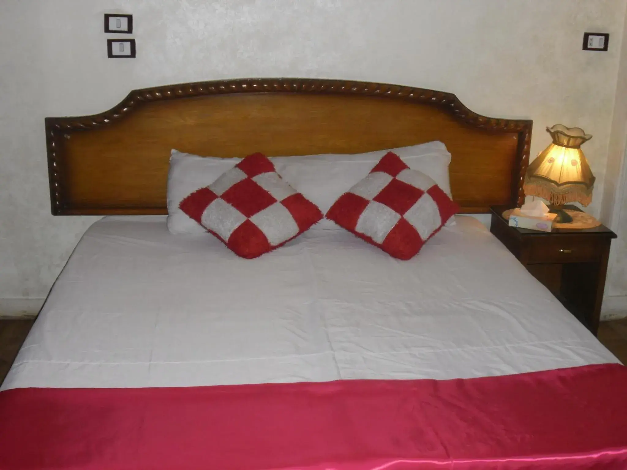 Standard Single Room with Shared Bathroom in Cairo Moon Hostel Standard Single Room with Shared Bathroom in Cairo Moon Hostel