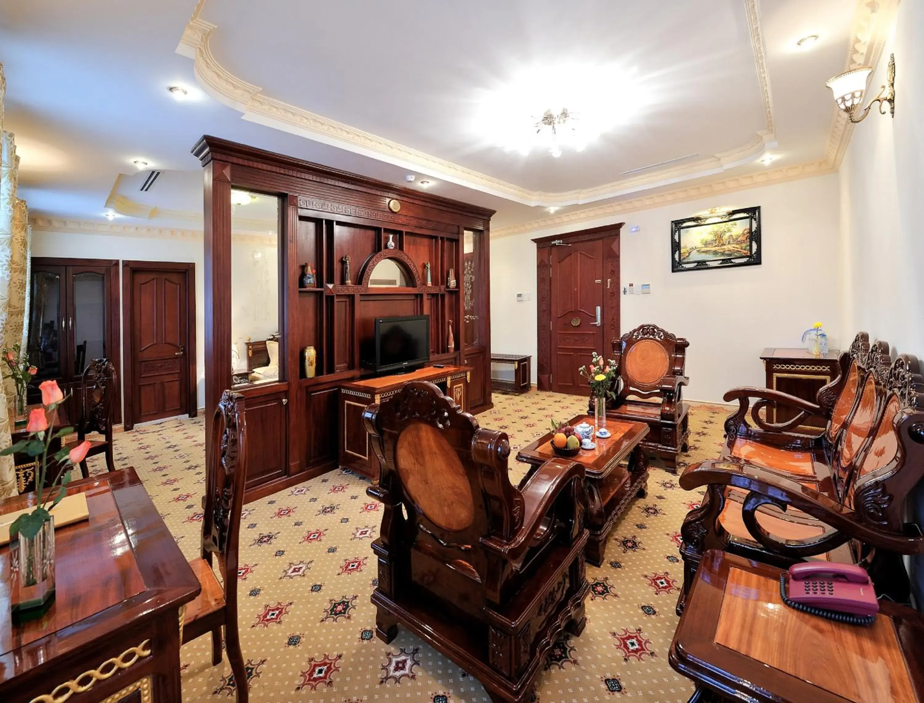 New Pacific Suite in New Pacific Hotel New Pacific Suite in New Pacific Hotel