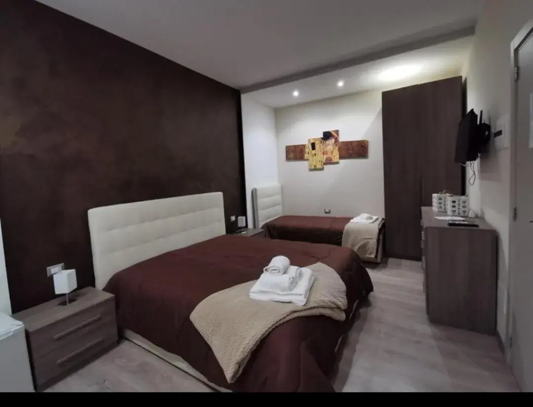 Double Room in Il Borghese Tourist House Double Room in Il Borghese Tourist House