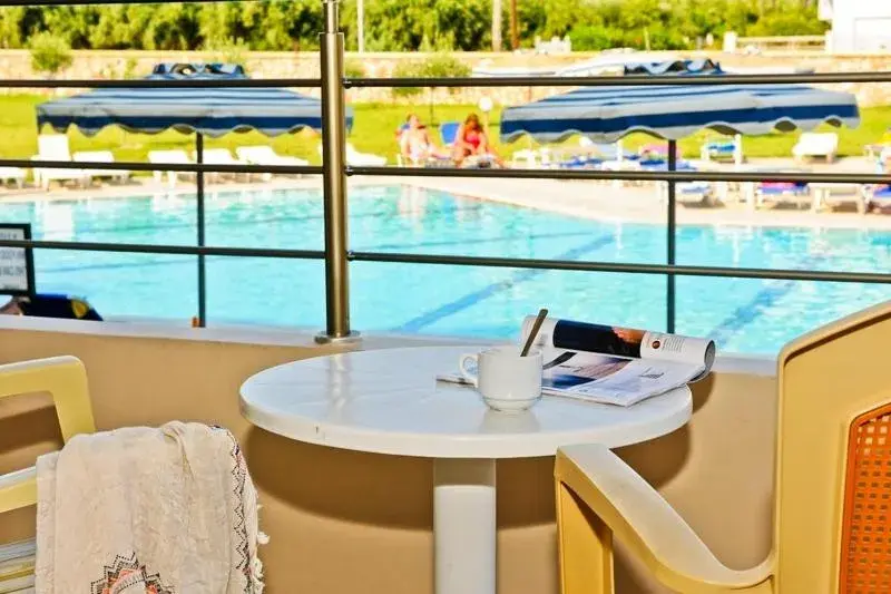 Studio (2 Adults) in Emerald Hotel Studio (2 Adults) in Emerald Hotel