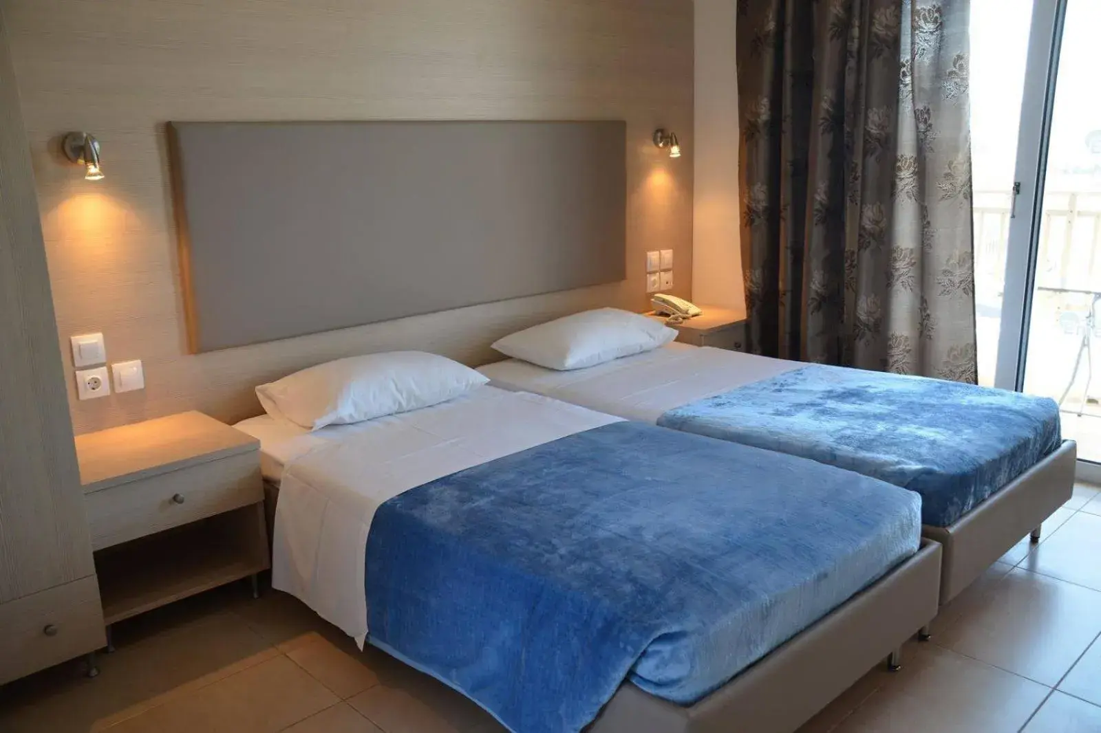 Emerald Hotel Emerald Hotel