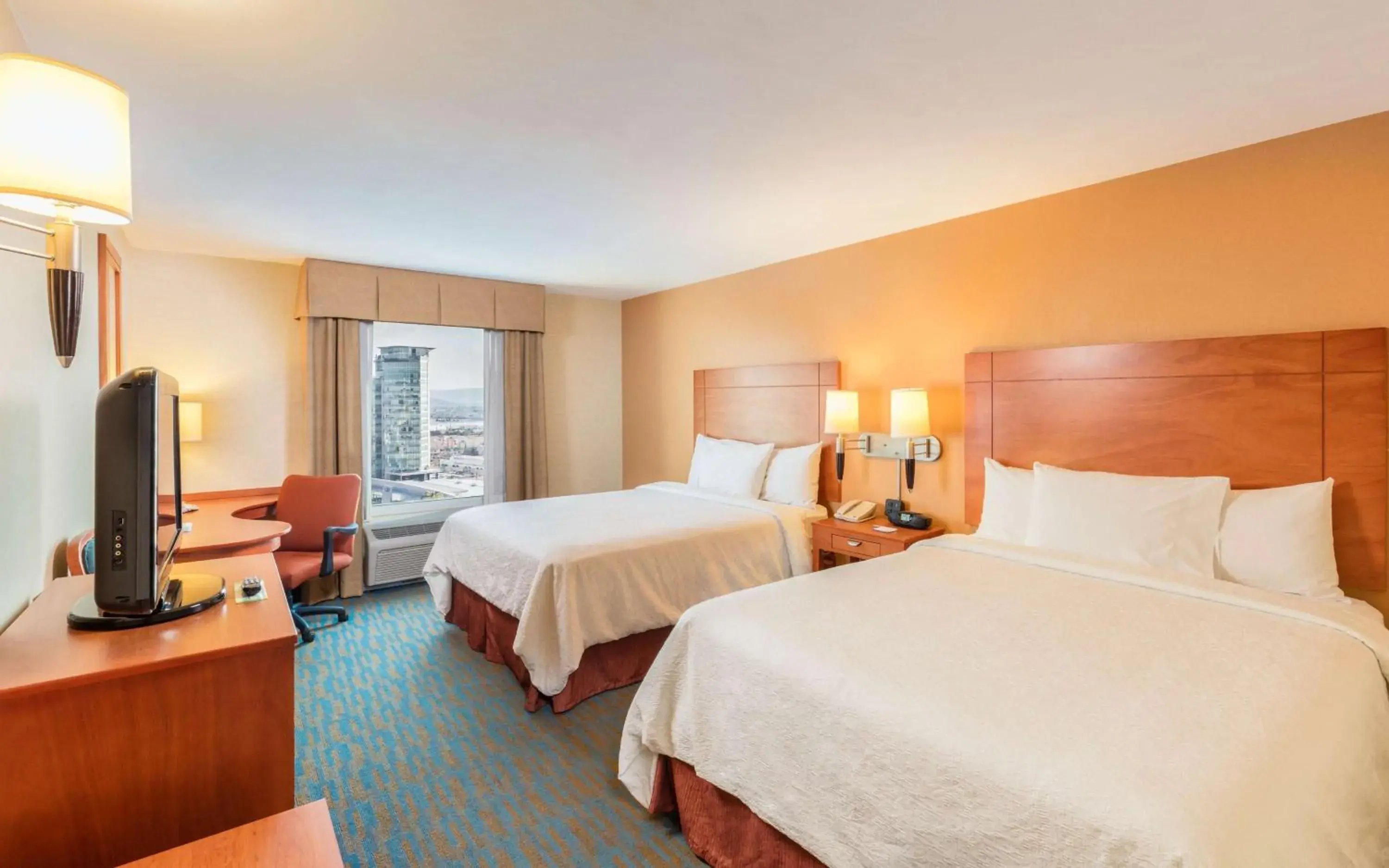 Room with Two Queen Beds - Non-Smoking in Hampton by Hilton Queretaro Tecnologico Room with Two Queen Beds - Non-Smoking in Hampton by Hilton Queretaro Tecnologico