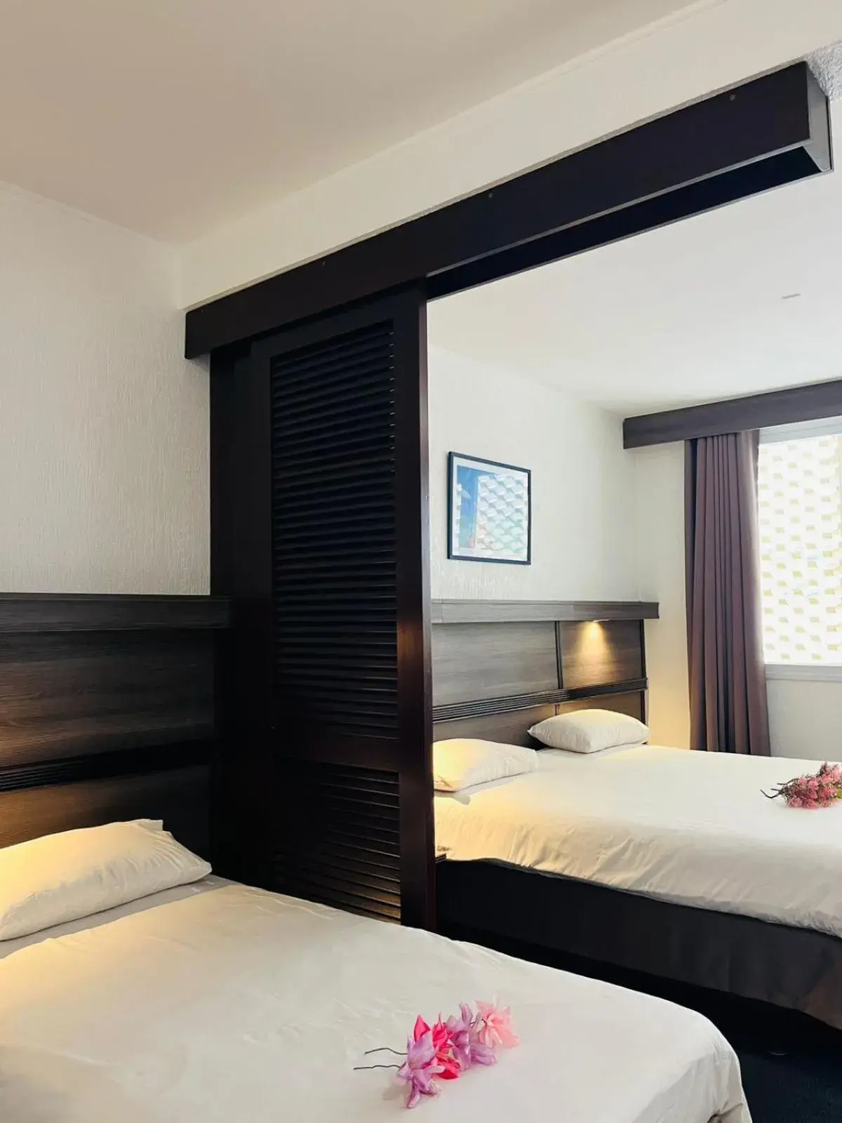 Superior Family Room in Hotel Le Paris Superior Family Room in Hotel Le Paris