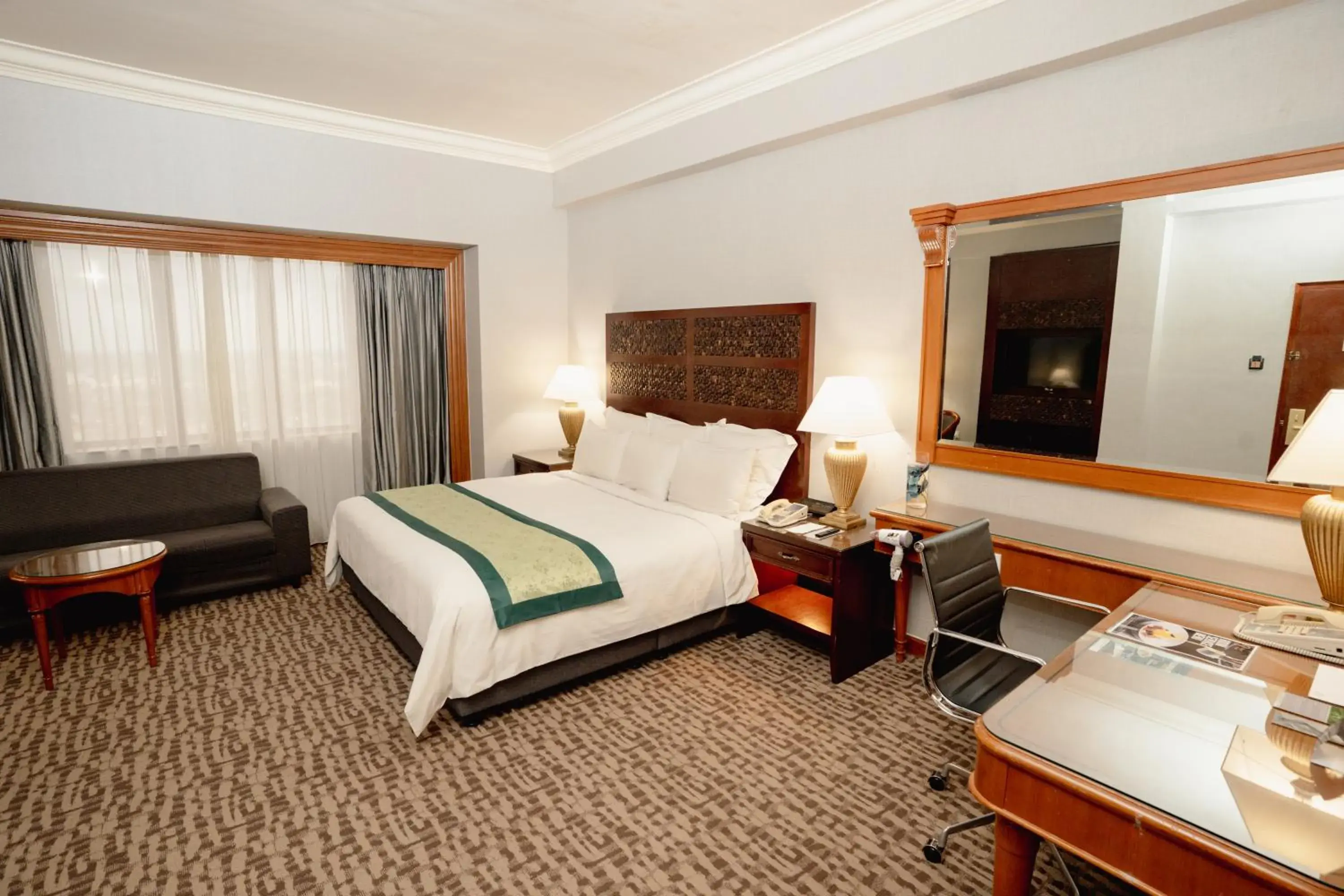 Deluxe Premier King Room in Renai Hotel Kota Bharu Deluxe Premier King Room in Renai Hotel Kota Bharu