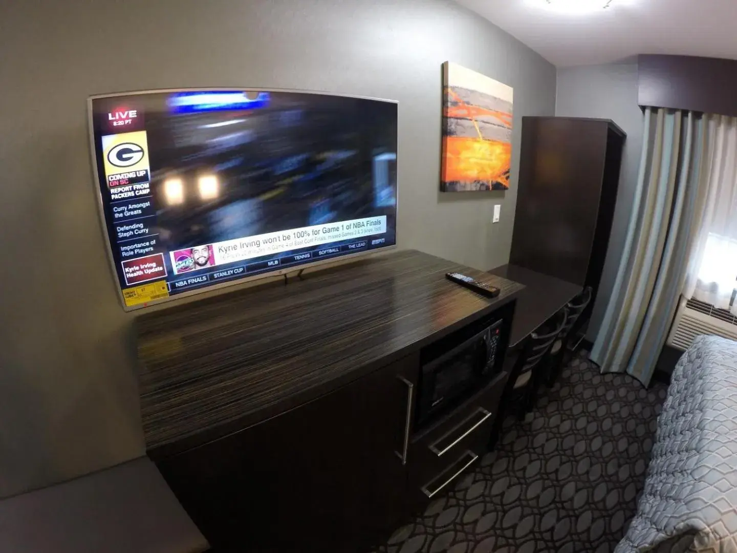 King Room - Smoking in Red Carpet Inn Elmwood King Room - Smoking in Red Carpet Inn Elmwood