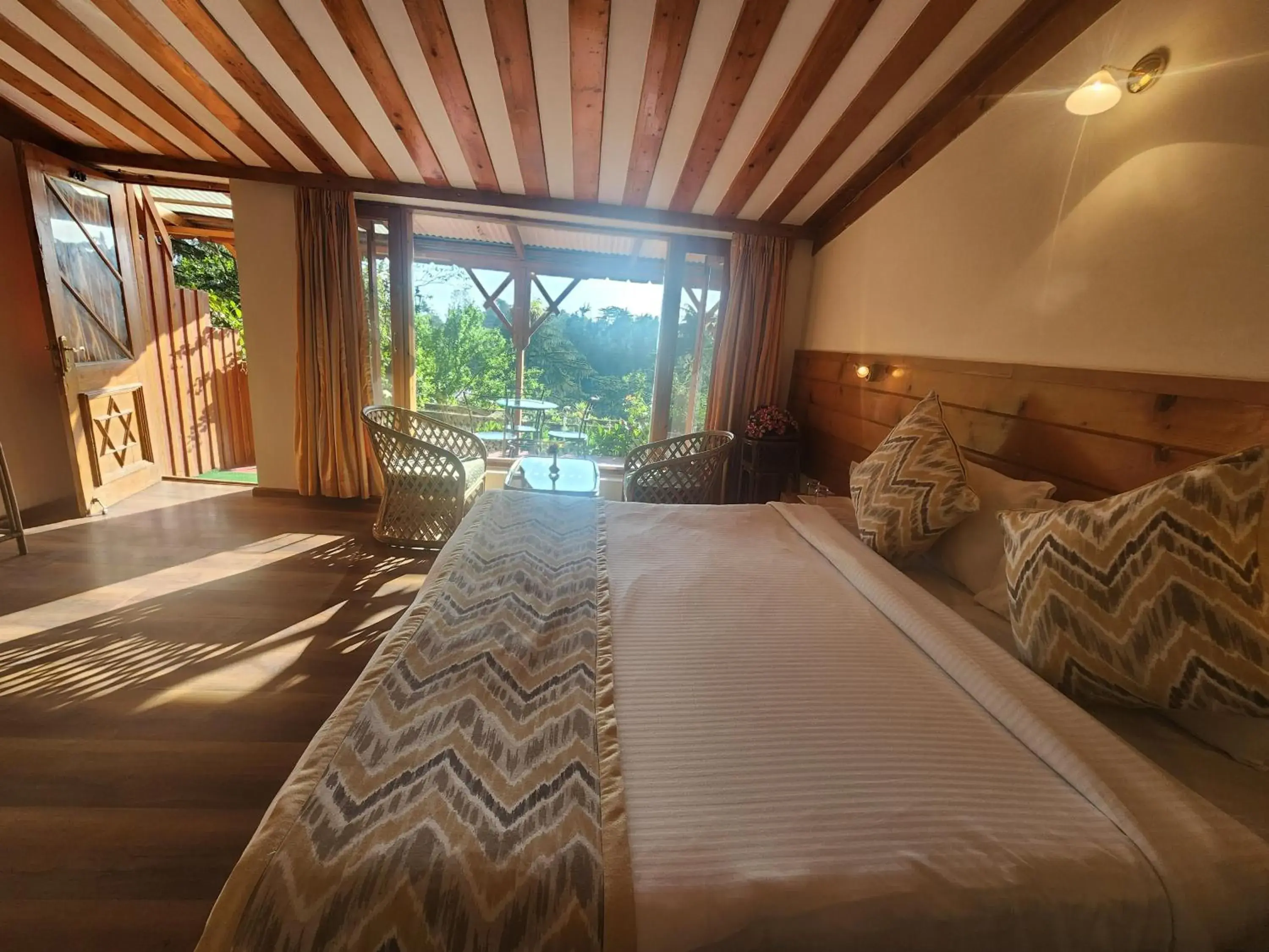 Deluxe Double Room in The Chalets Naldehra Deluxe Double Room in The Chalets Naldehra
