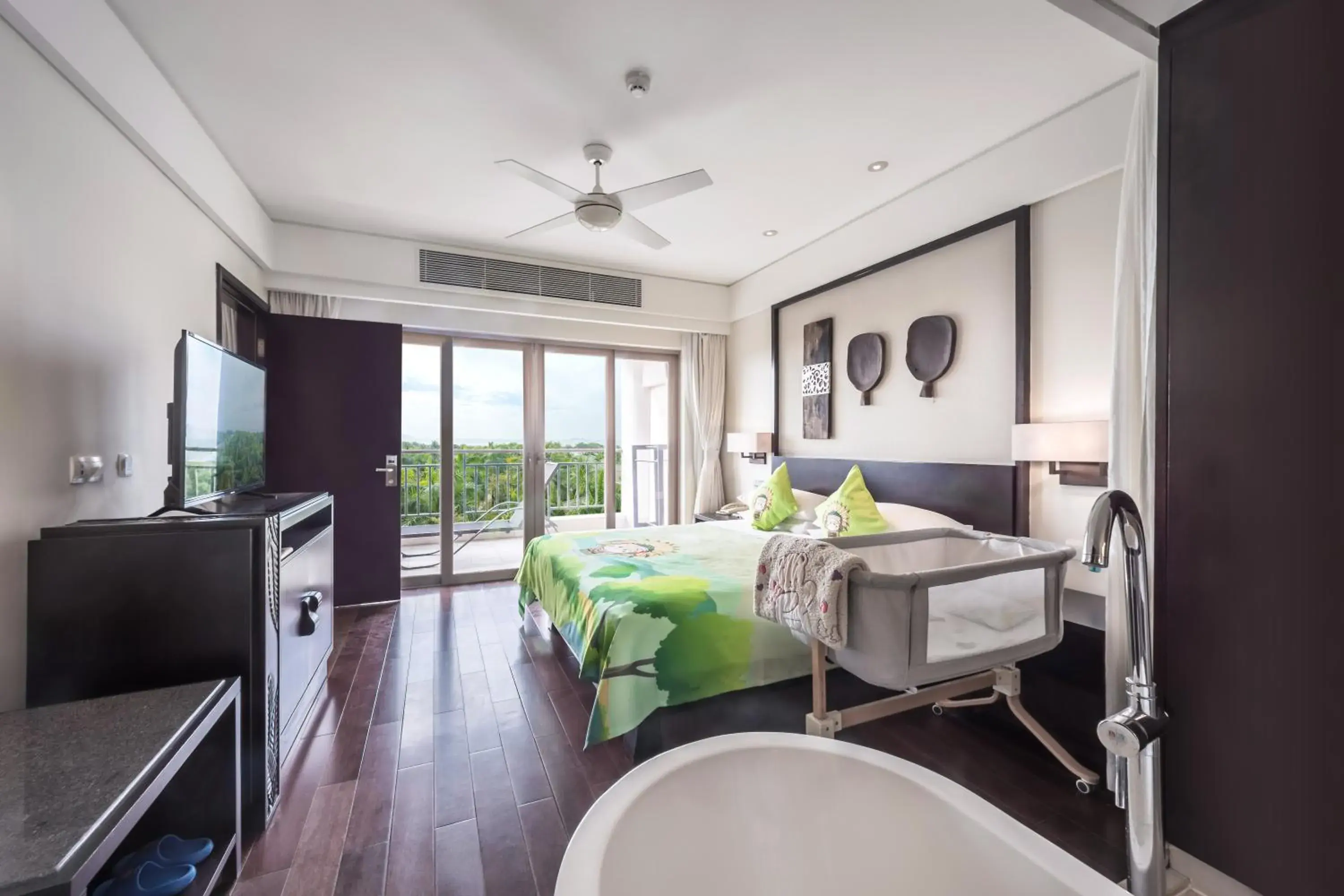 Kidz Suite with Garden View in Howard Johnson Resort Sanya Bay Kidz Suite with Garden View in Howard Johnson Resort Sanya Bay