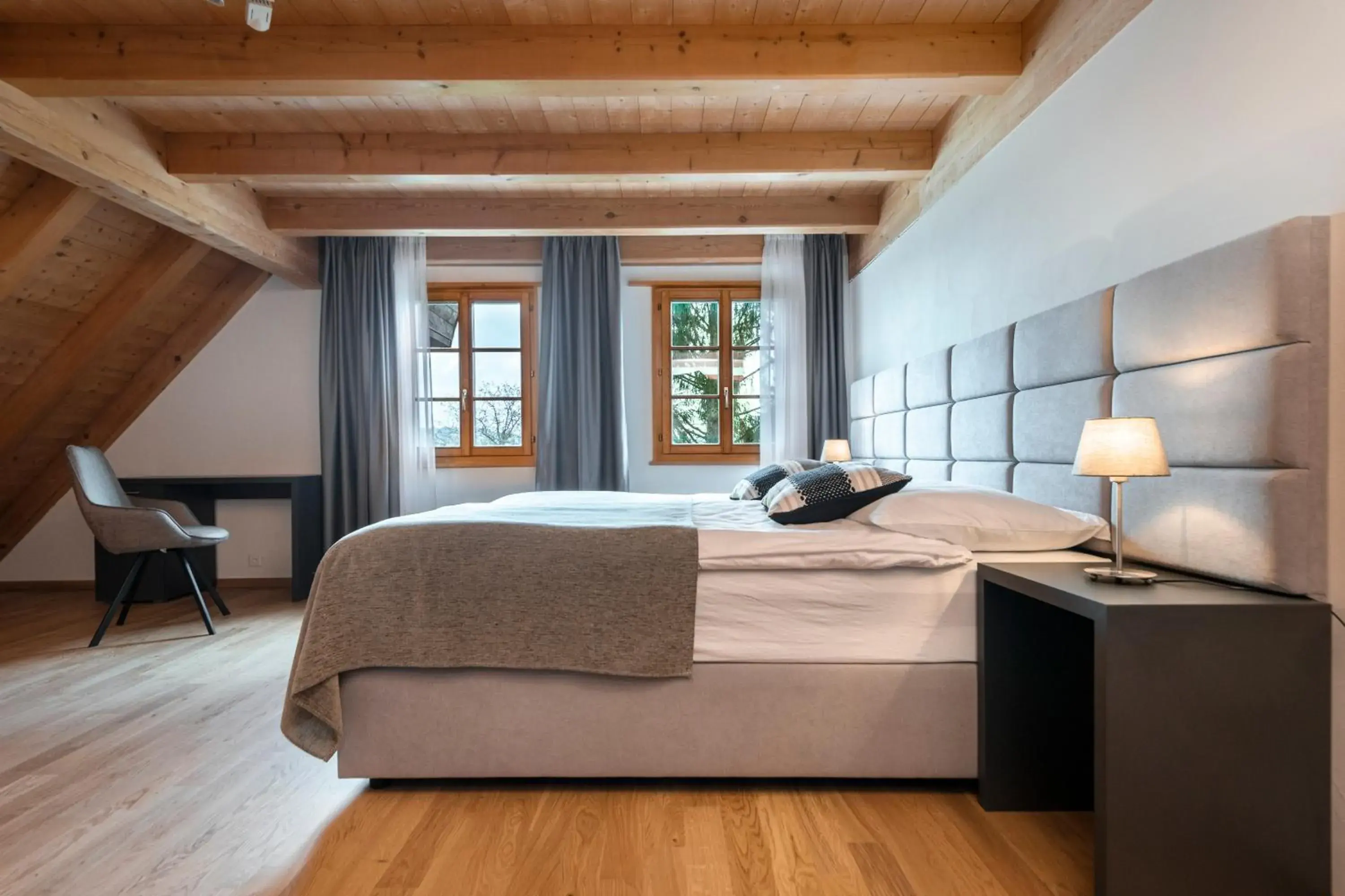 Twin Room in Attic Apartment with Shared Bathroom and Living Area for Common Use in Gasthof Krone Blatten Twin Room in Attic Apartment with Shared Bathroom and Living Area for Common Use in Gasthof Krone Blatten